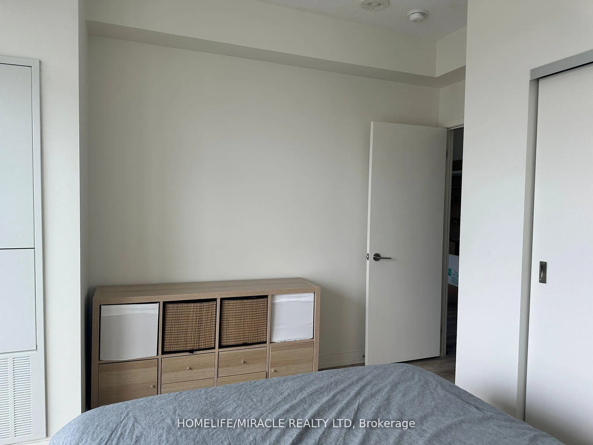 Photo 12 of Unit 1103, 128 King Street, Waterloo, Downtown Waterloo — HOMEH