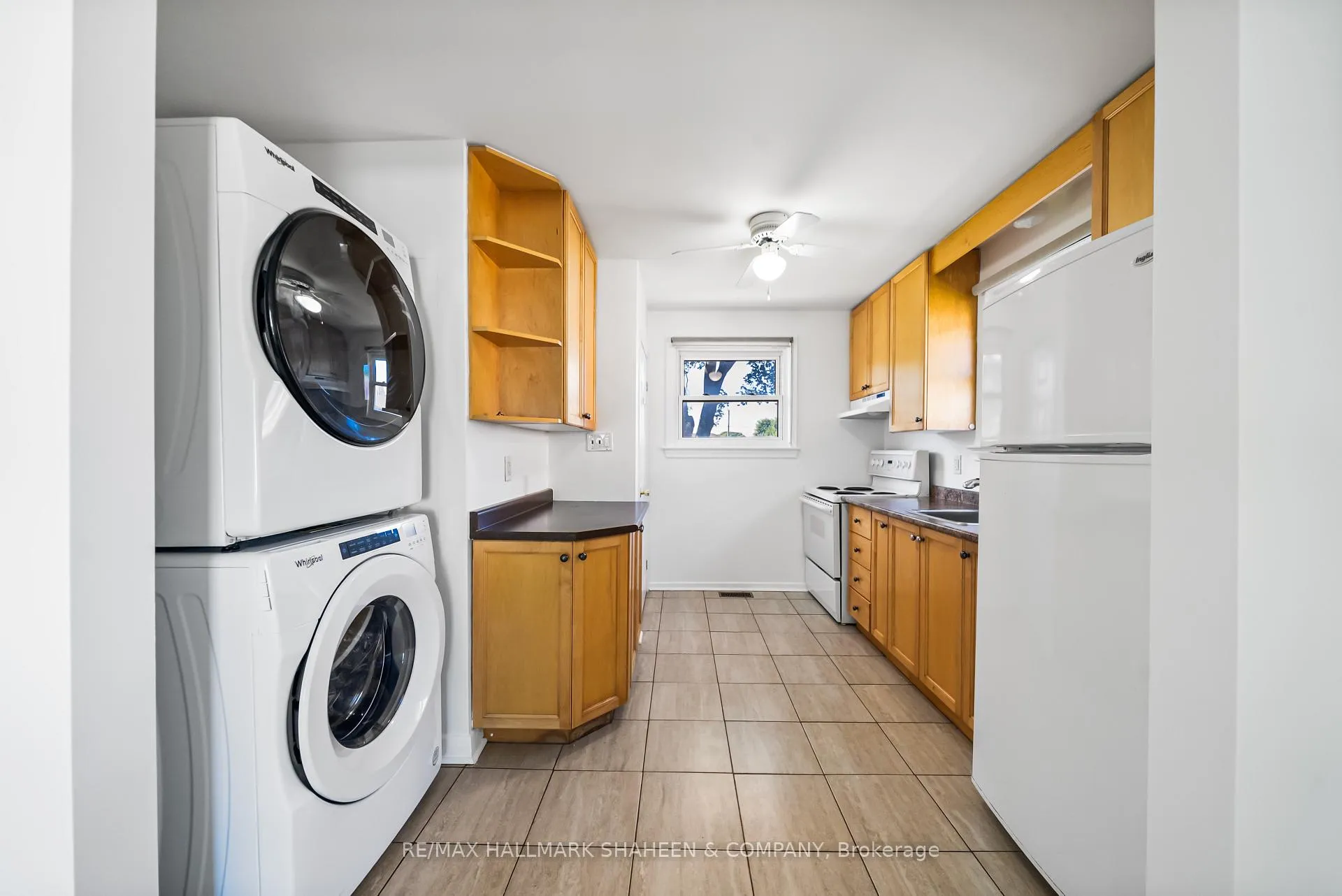 Photo 10 of 769 Tennyson Avenue, Oshawa, Donevan — HOMEH