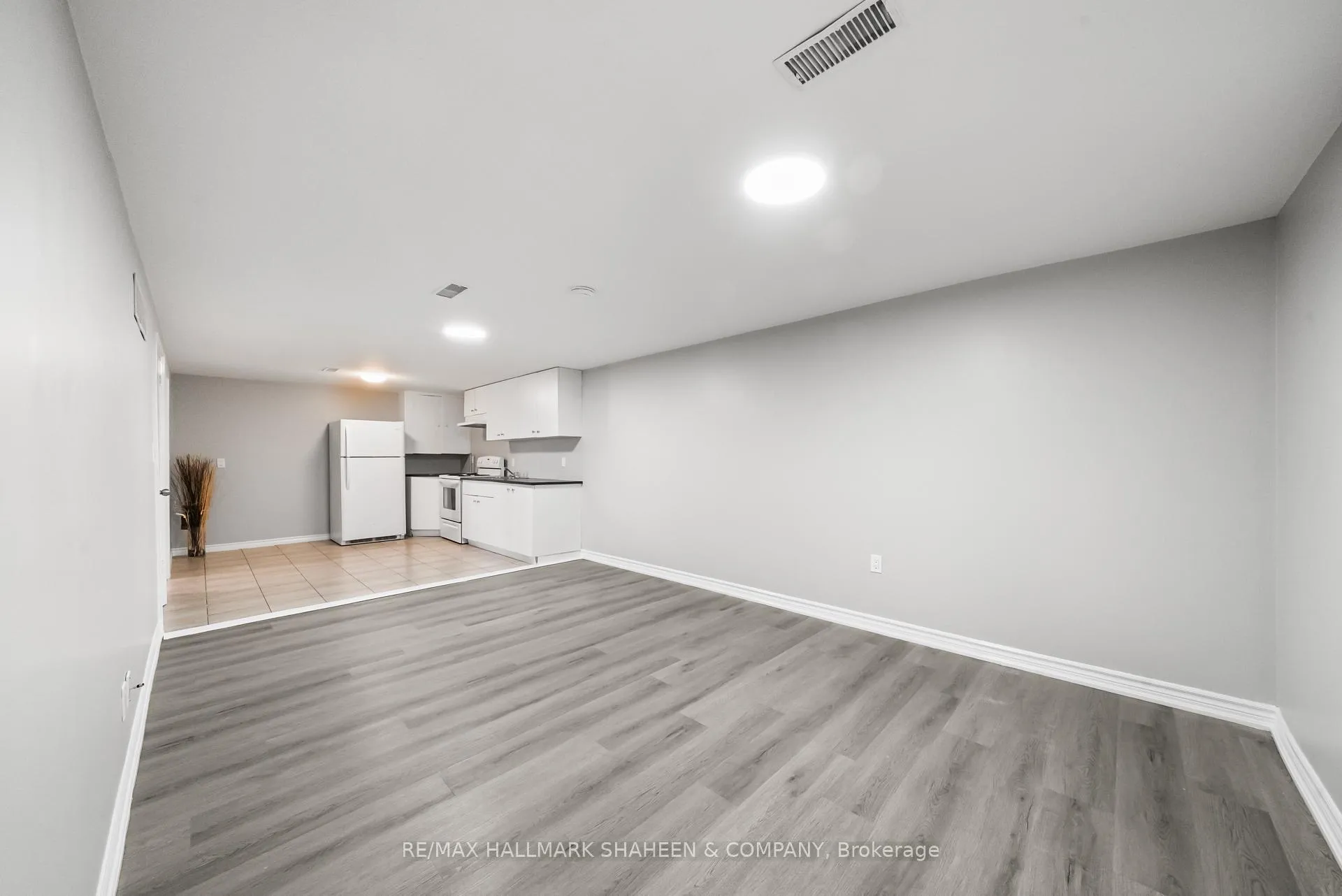 Photo 22 of 769 Tennyson Avenue, Oshawa, Donevan — HOMEH