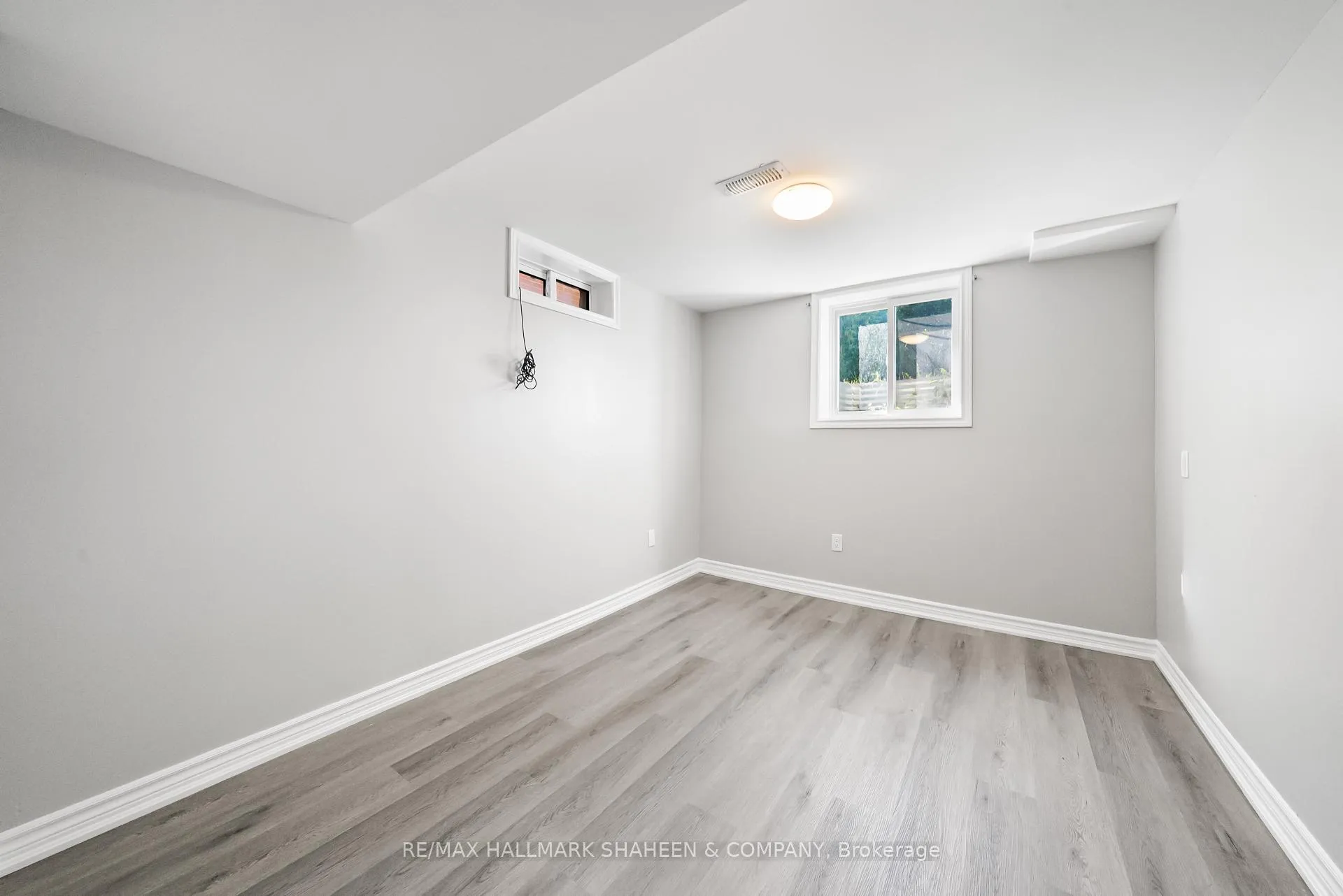 Photo 30 of 769 Tennyson Avenue, Oshawa, Donevan — HOMEH