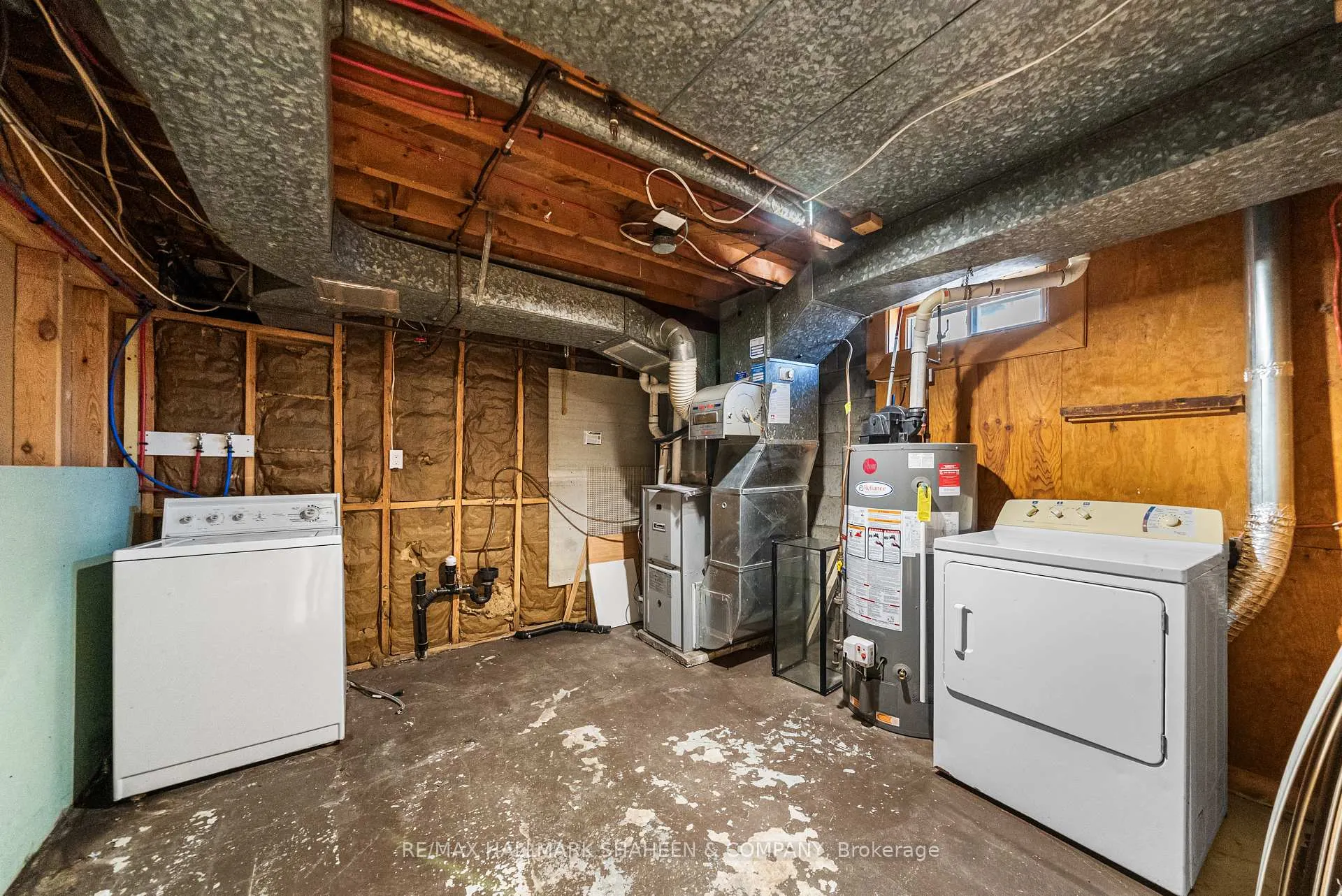 Photo 33 of 769 Tennyson Avenue, Oshawa, Donevan — HOMEH