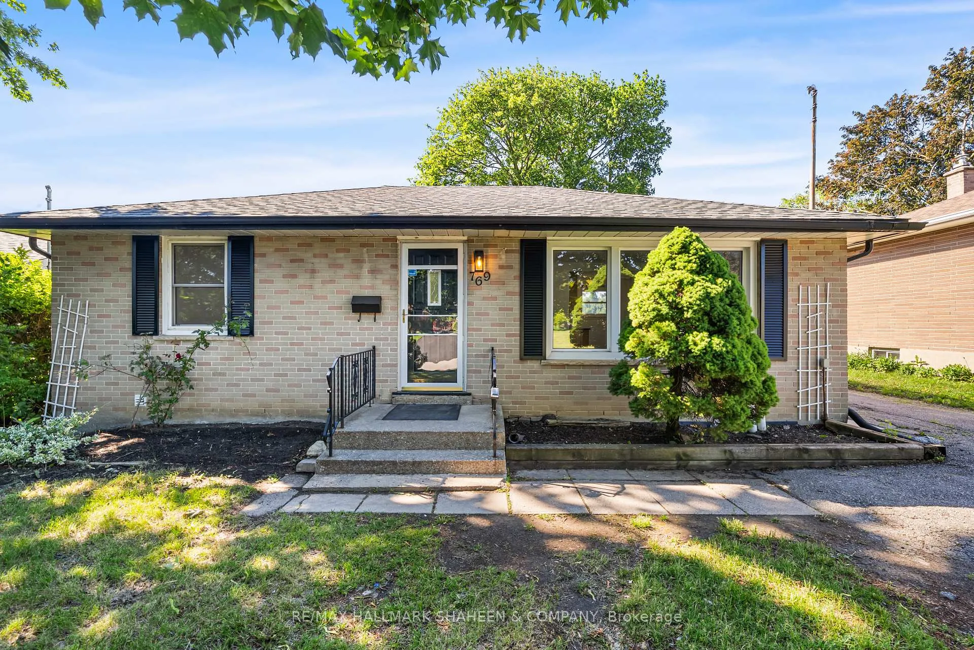Photo 40 of 769 Tennyson Avenue, Oshawa, Donevan — HOMEH