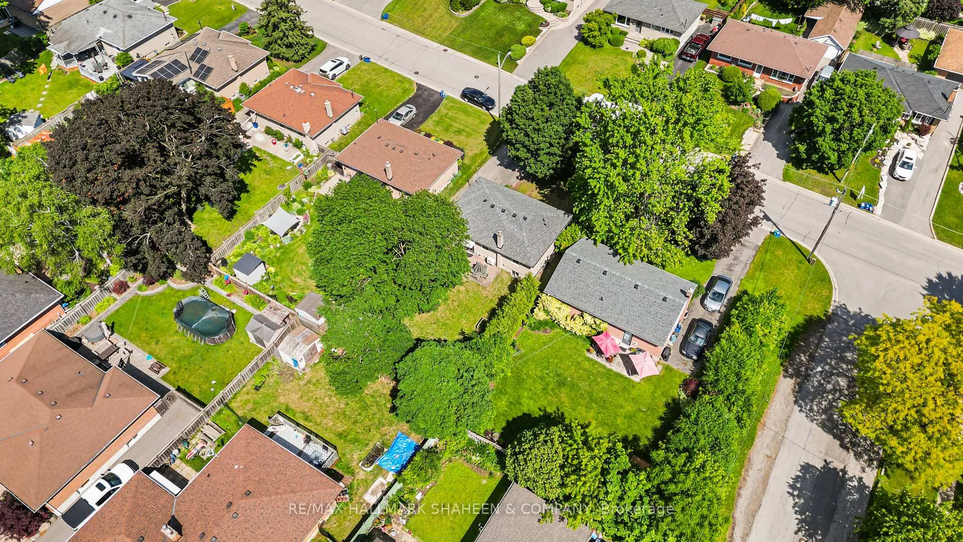 Photo 45 of 769 Tennyson Avenue, Oshawa, Donevan — HOMEH