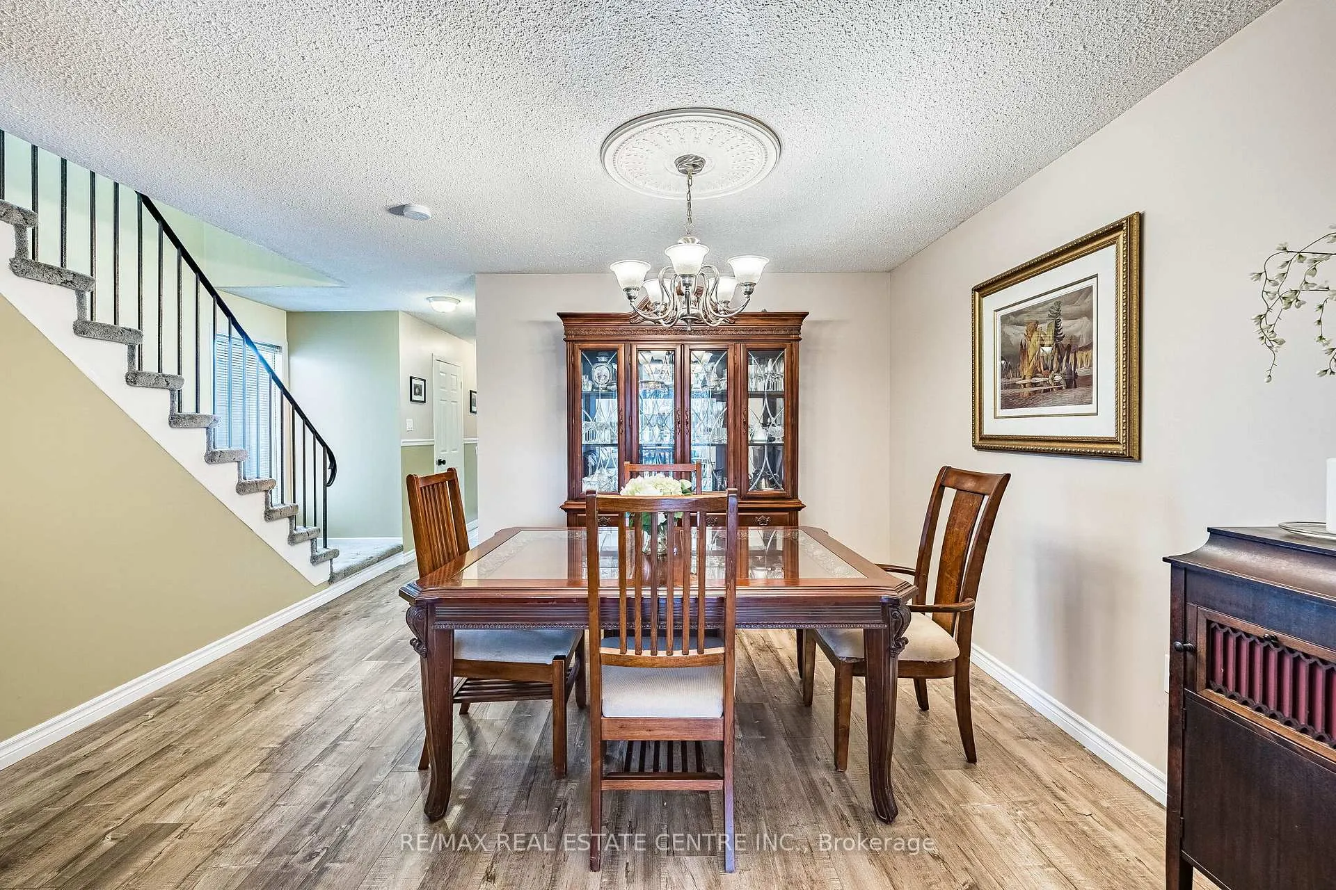 Photo 10 of 72 Malabar Crescent, Brampton, Central Park — HOMEH