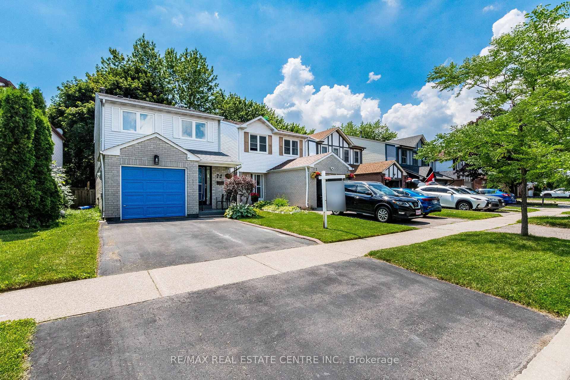 Photo 3 of 72 Malabar Crescent, Brampton, Central Park — HOMEH