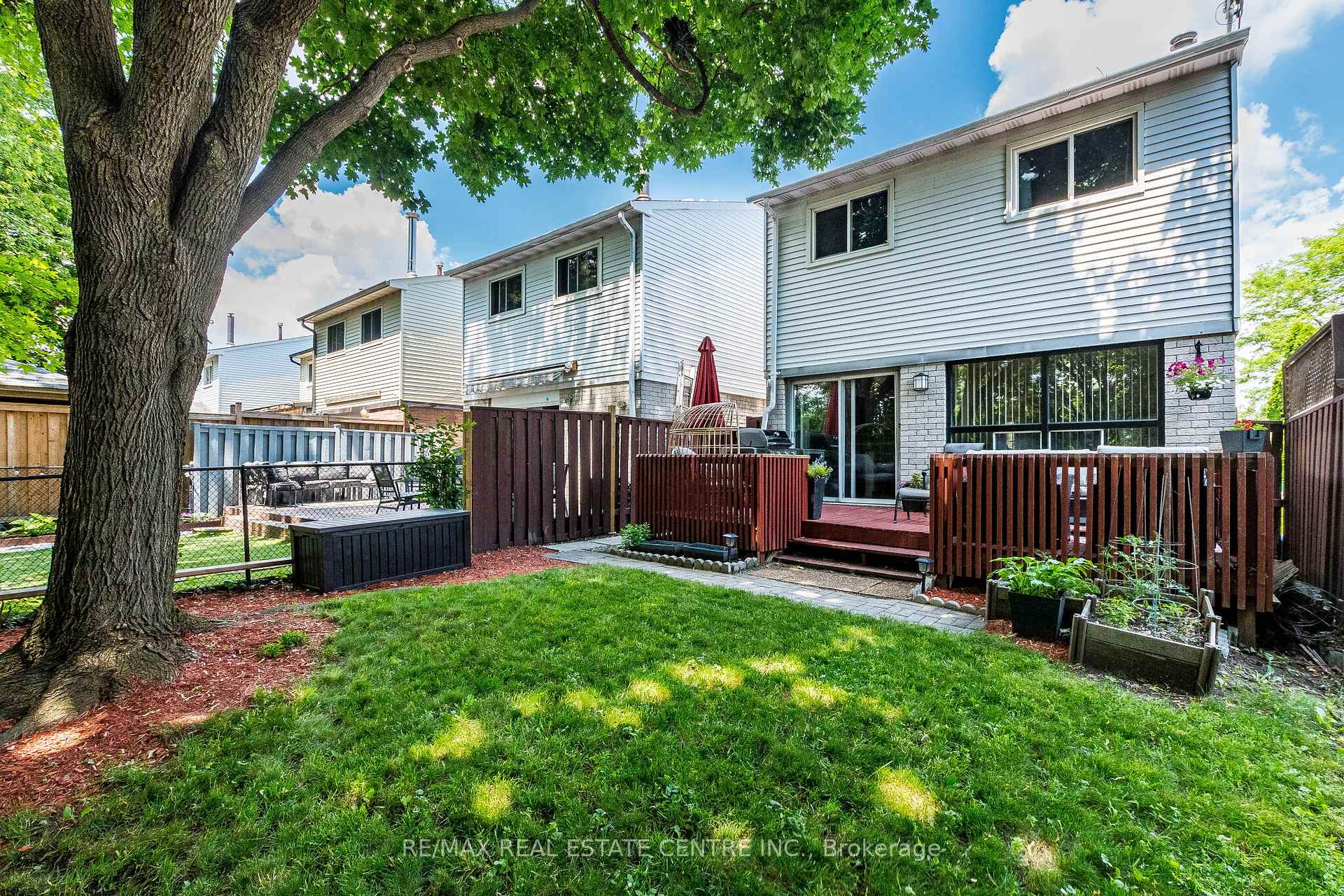 Photo 43 of 72 Malabar Crescent, Brampton, Central Park — HOMEH