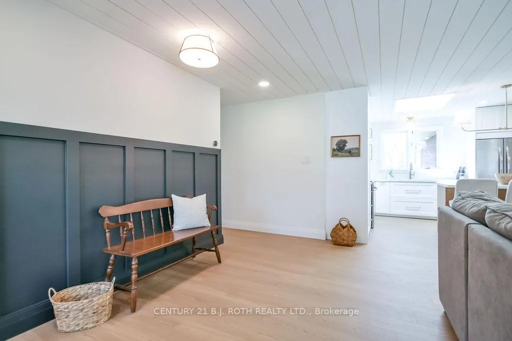 Photo 5 of 1078 Sunnidale Road, Springwater, Centre Vespra — HOMEH