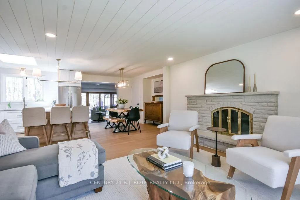 Photo 7 of 1078 Sunnidale Road, Springwater, Centre Vespra — HOMEH