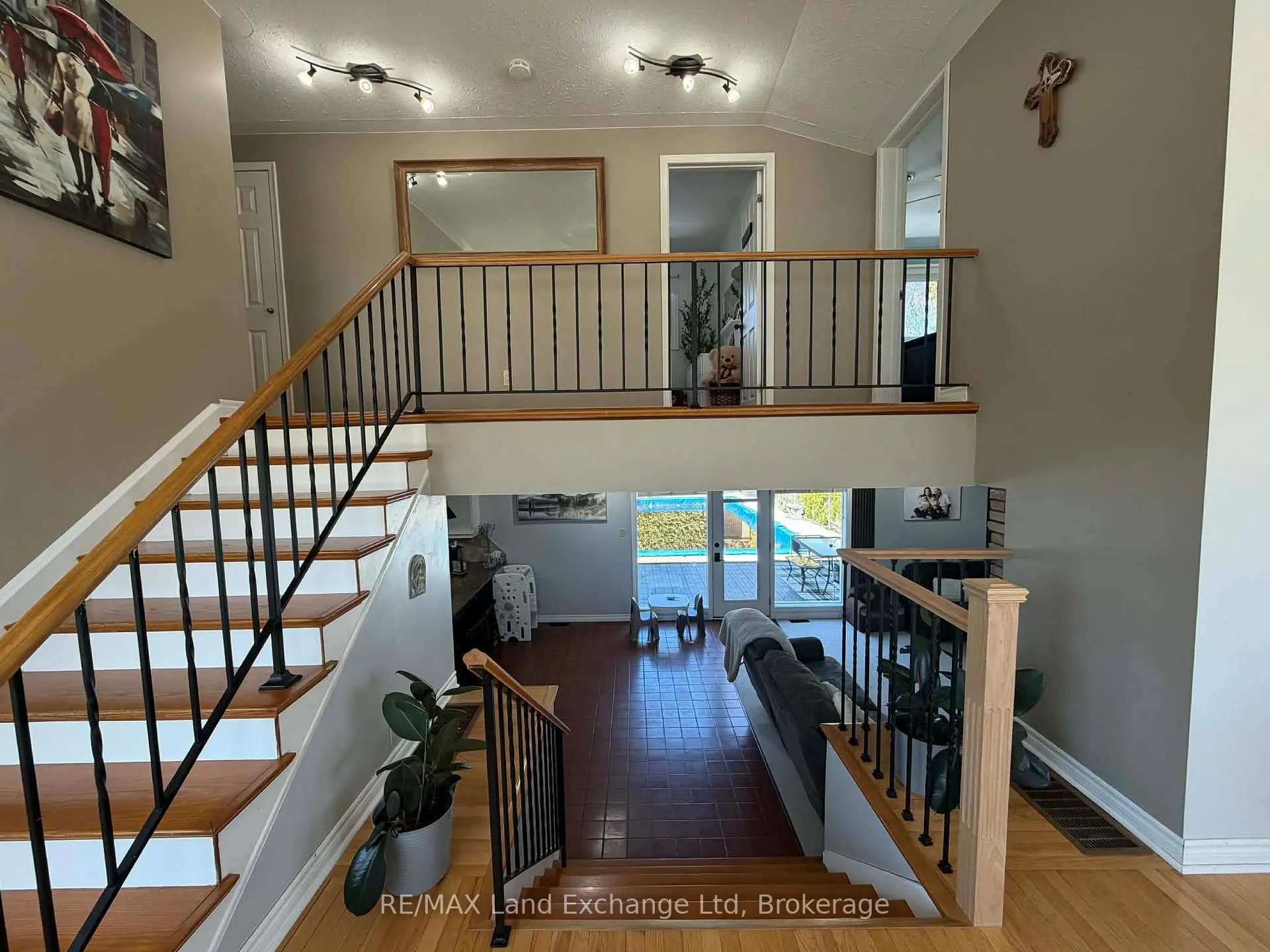 Photo 7 of 320 Summit Drive, North Huron, Wingham — HOMEH