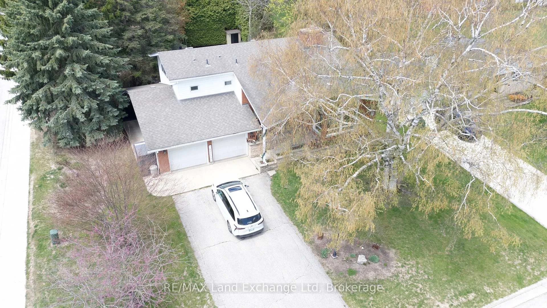 Photo 46 of 320 Summit Drive, North Huron, Wingham — HOMEH