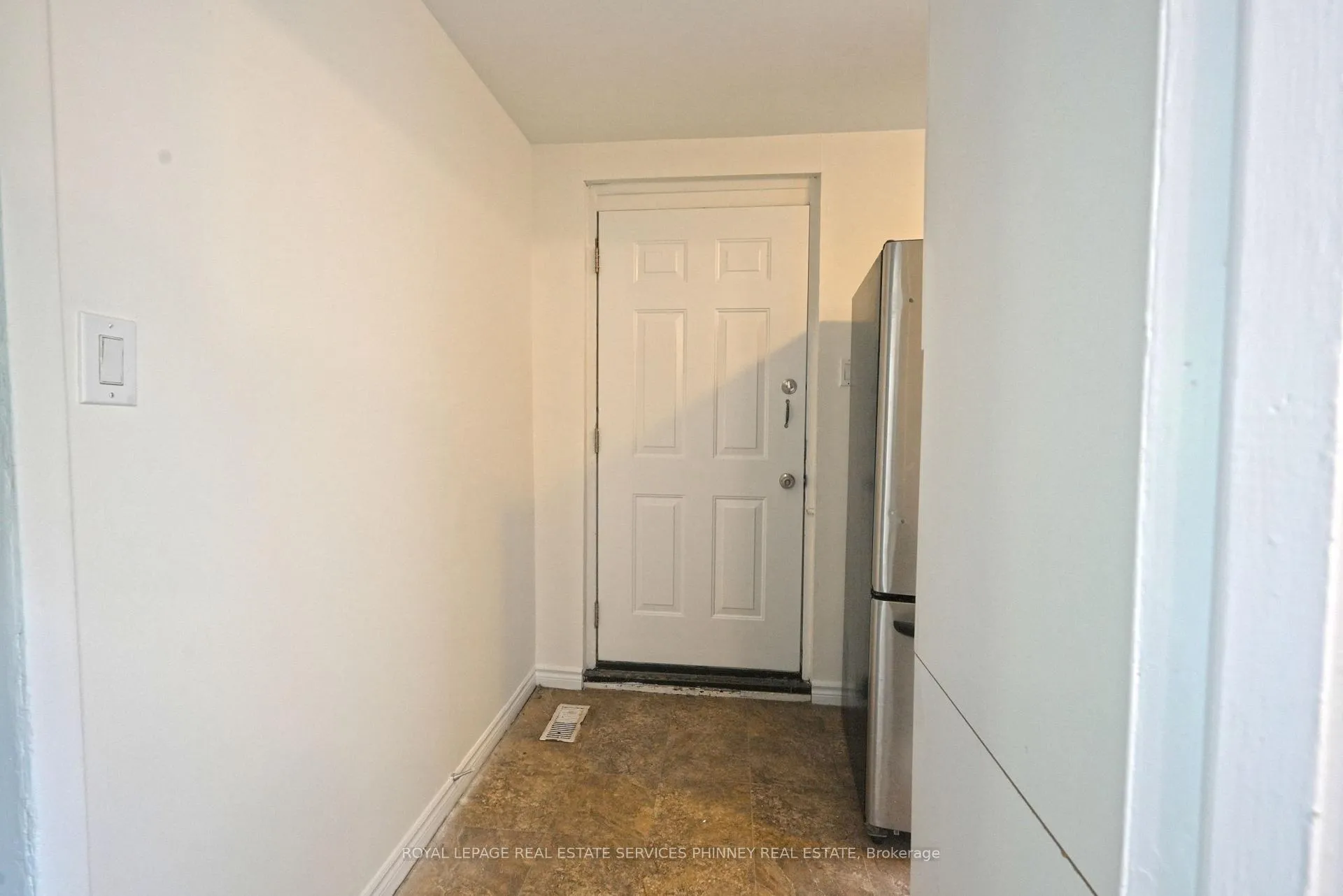 Photo 3 of Unit 2, 65 Liberty Street, Hamilton, Corktown — HOMEH