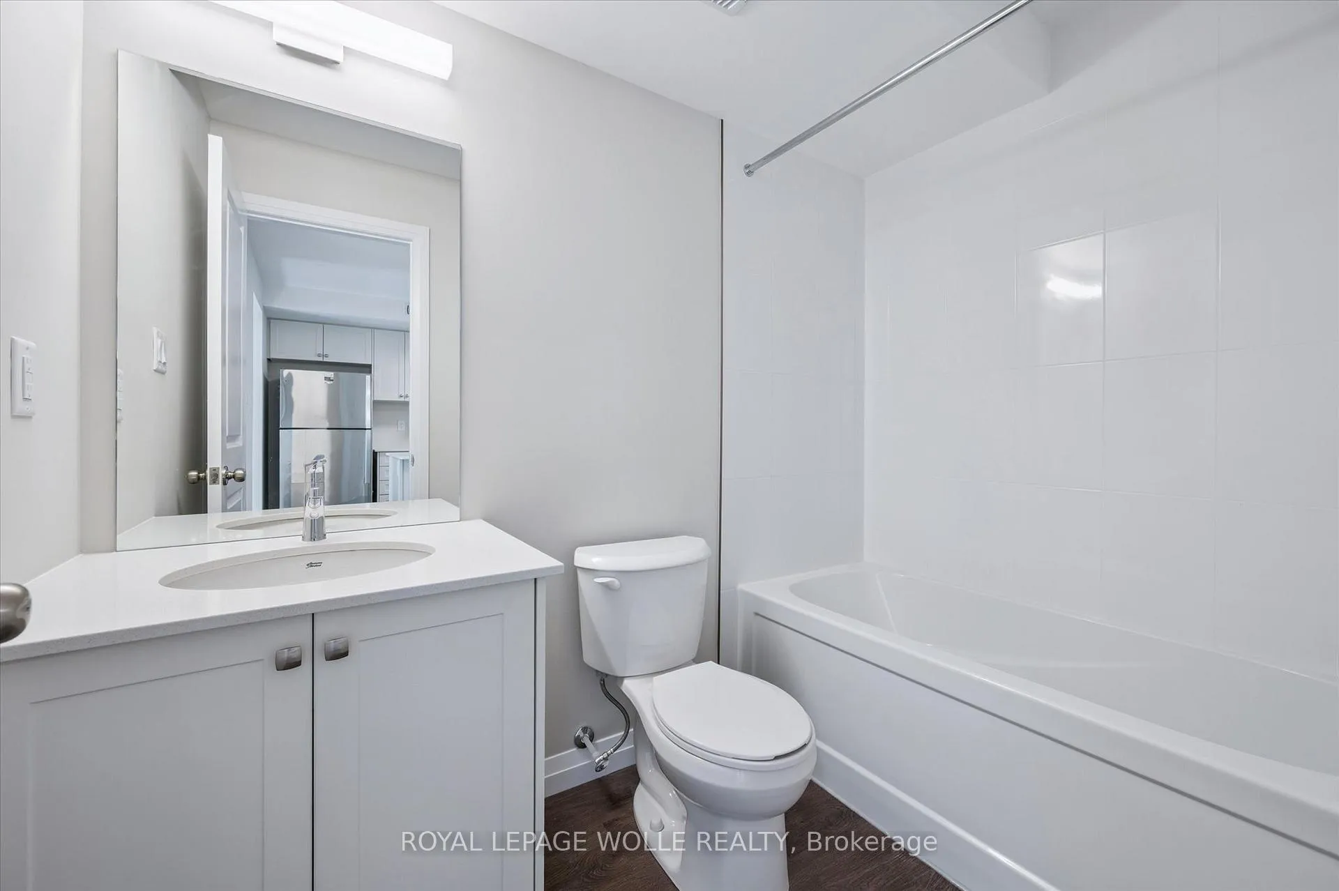 Photo 21 of Unit D13, 410 Northfield Drive W, Waterloo, Colonial Acres — HOMEH