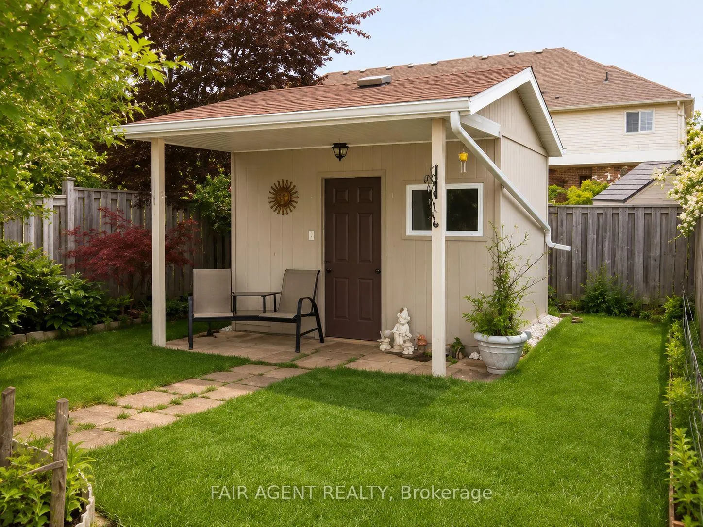 Photo 23 of 28 Elderberry Avenue, Grimsby, Grimsby West — HOMEH
