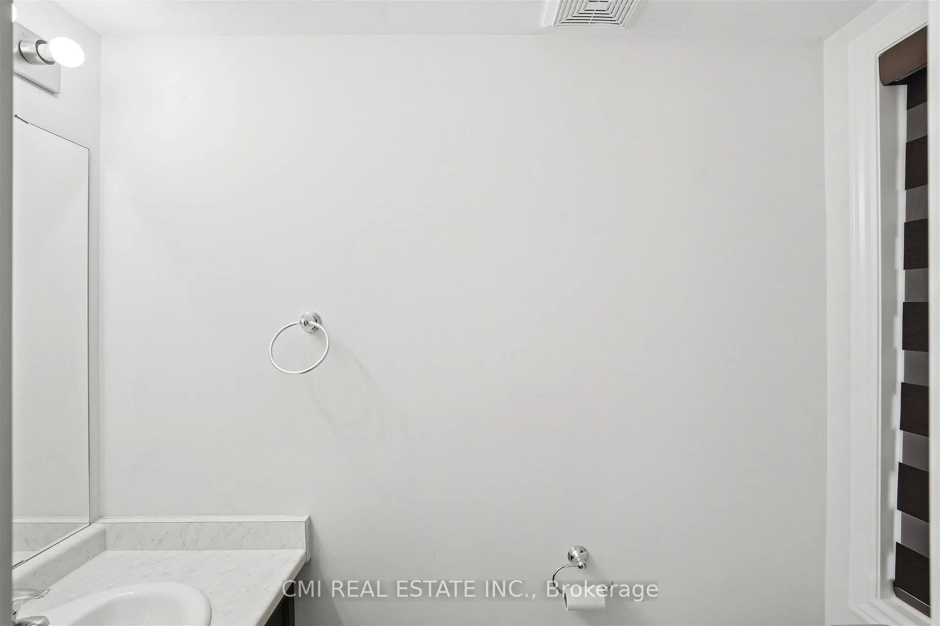 Photo 7 of 93 Penny Lane, Hamilton, Stoney Creek — HOMEH