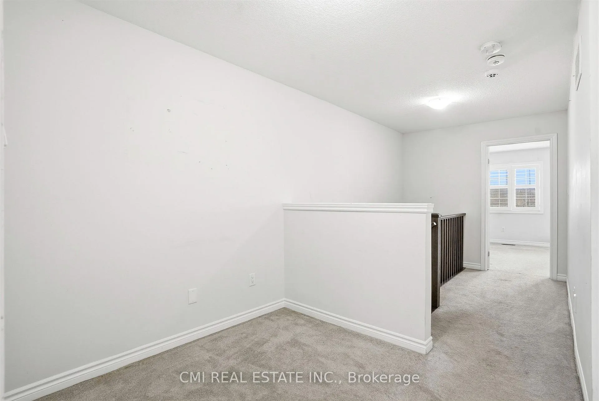 Photo 17 of 93 Penny Lane, Hamilton, Stoney Creek — HOMEH