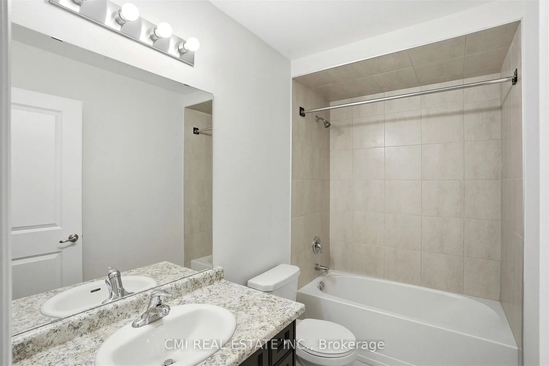 Photo 26 of 93 Penny Lane, Hamilton, Stoney Creek — HOMEH
