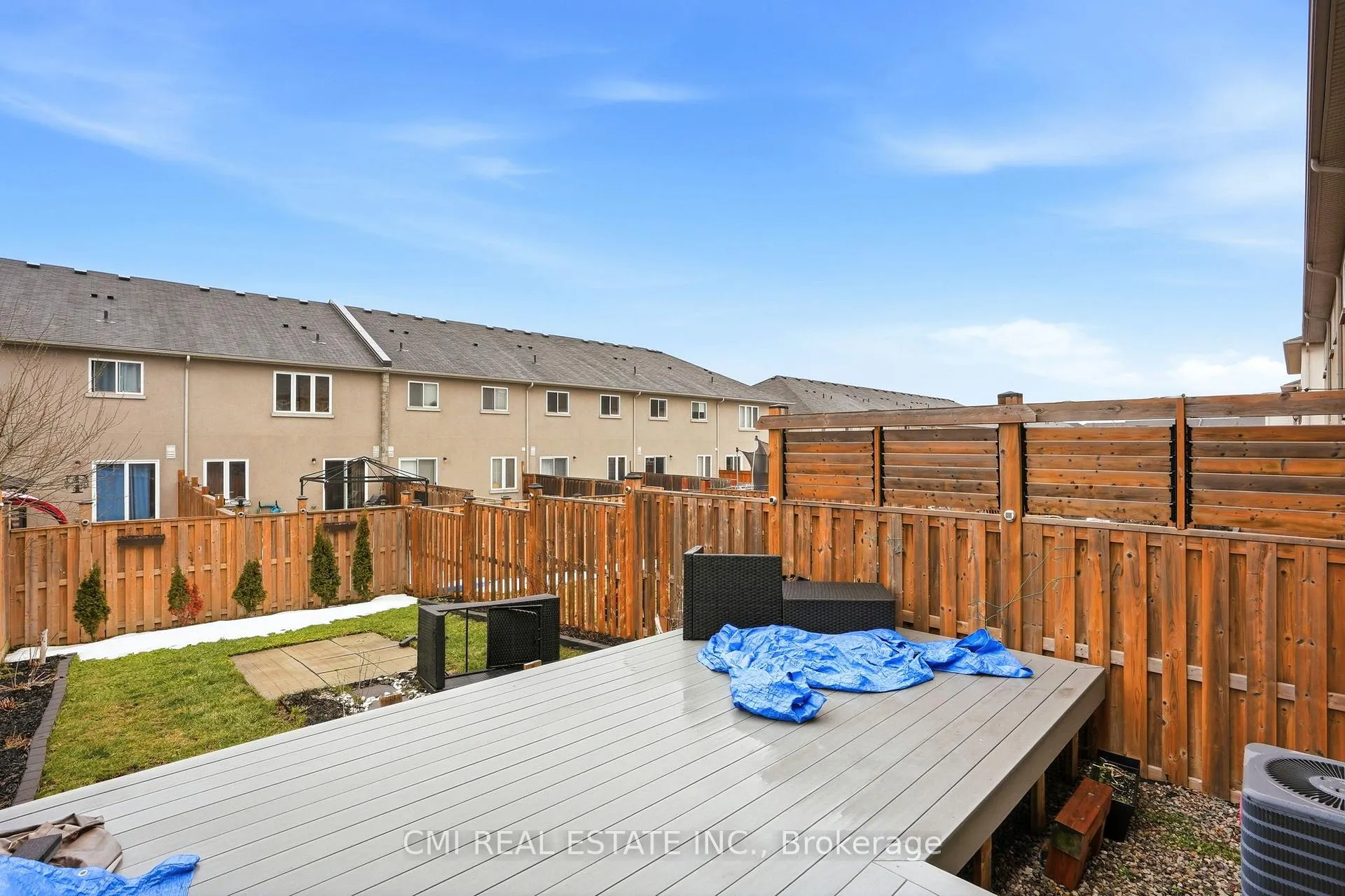 Photo 36 of 93 Penny Lane, Hamilton, Stoney Creek — HOMEH