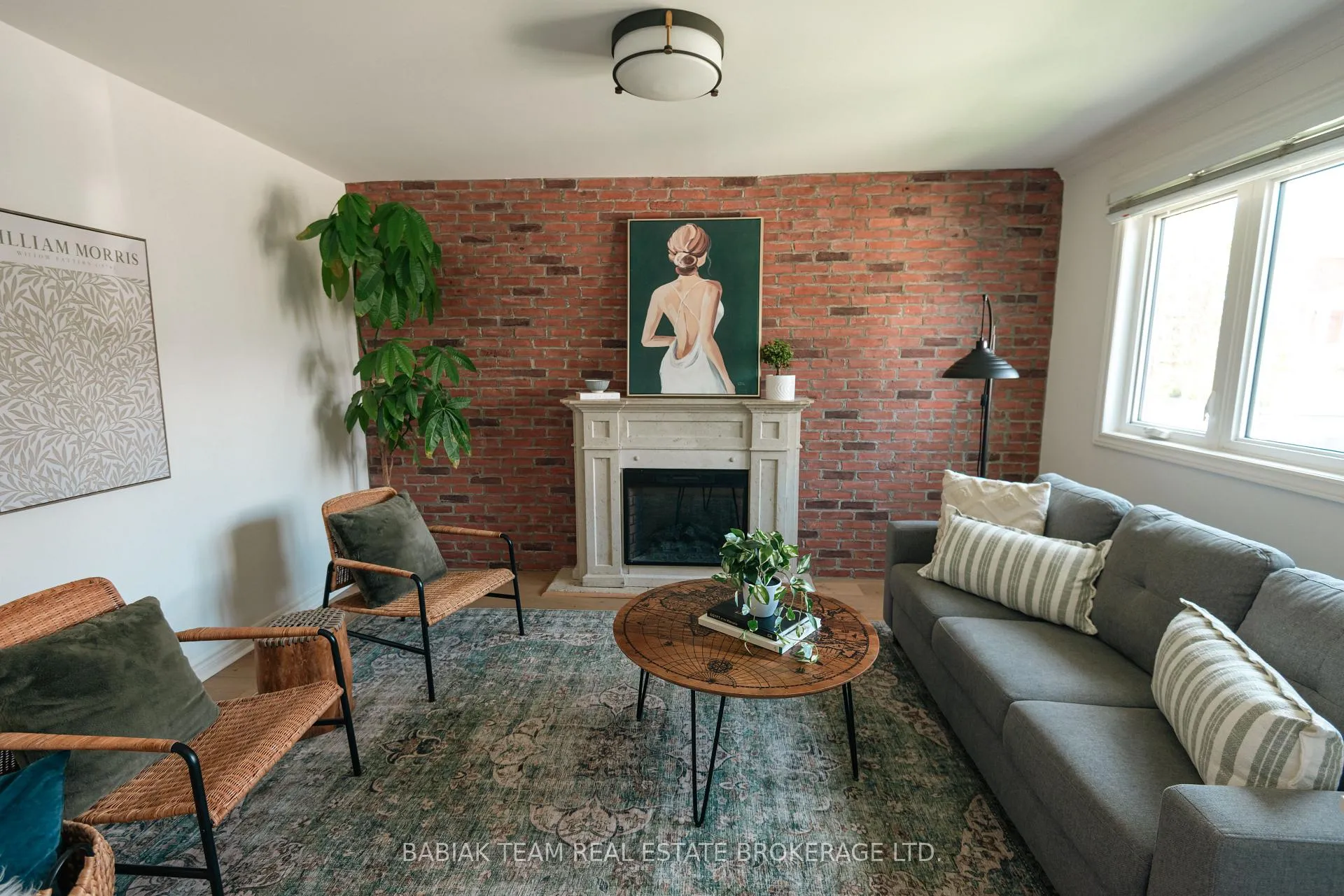 Photo 3 of 23 Teignmouth Avenue, Toronto, Caledonia-Fairbank — HOMEH