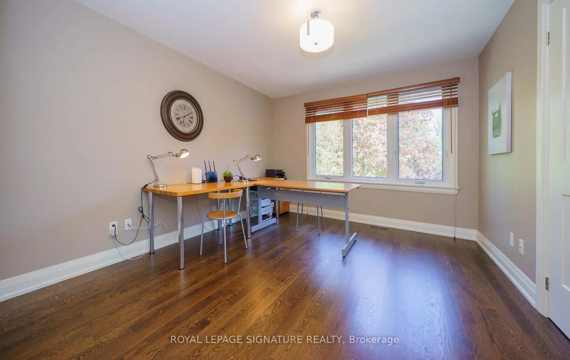 Photo 22 of 12 Abbeywood Trail, North York, Banbury-Don Mills — HOMEH