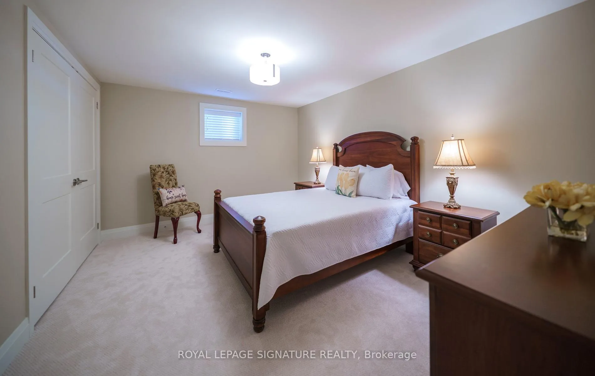 Photo 39 of 12 Abbeywood Trail, North York, Banbury-Don Mills — HOMEH