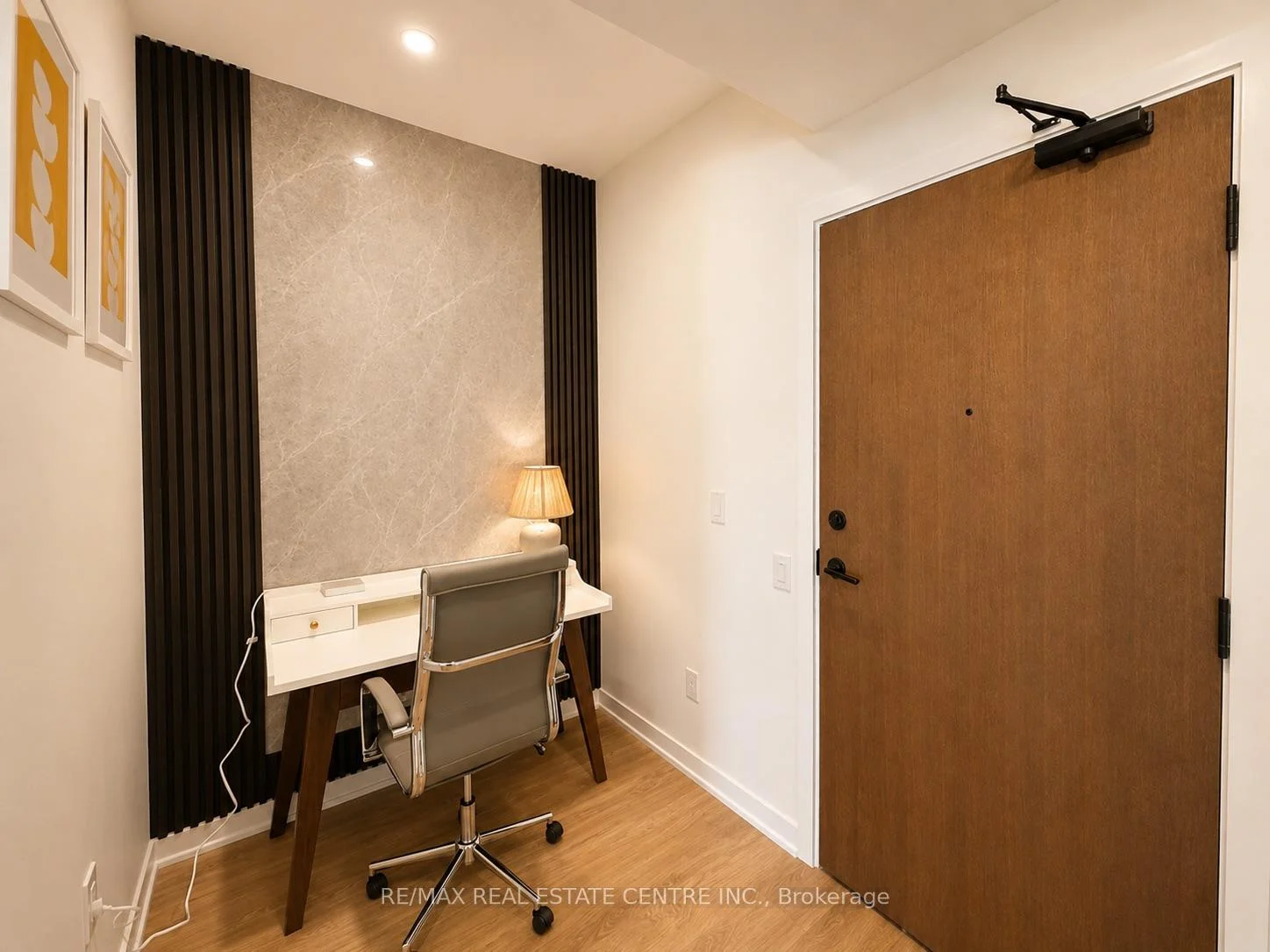 Photo 4 of Unit 2811, 4065 Confederation Parkway, Mississauga, City Centre — HOMEH