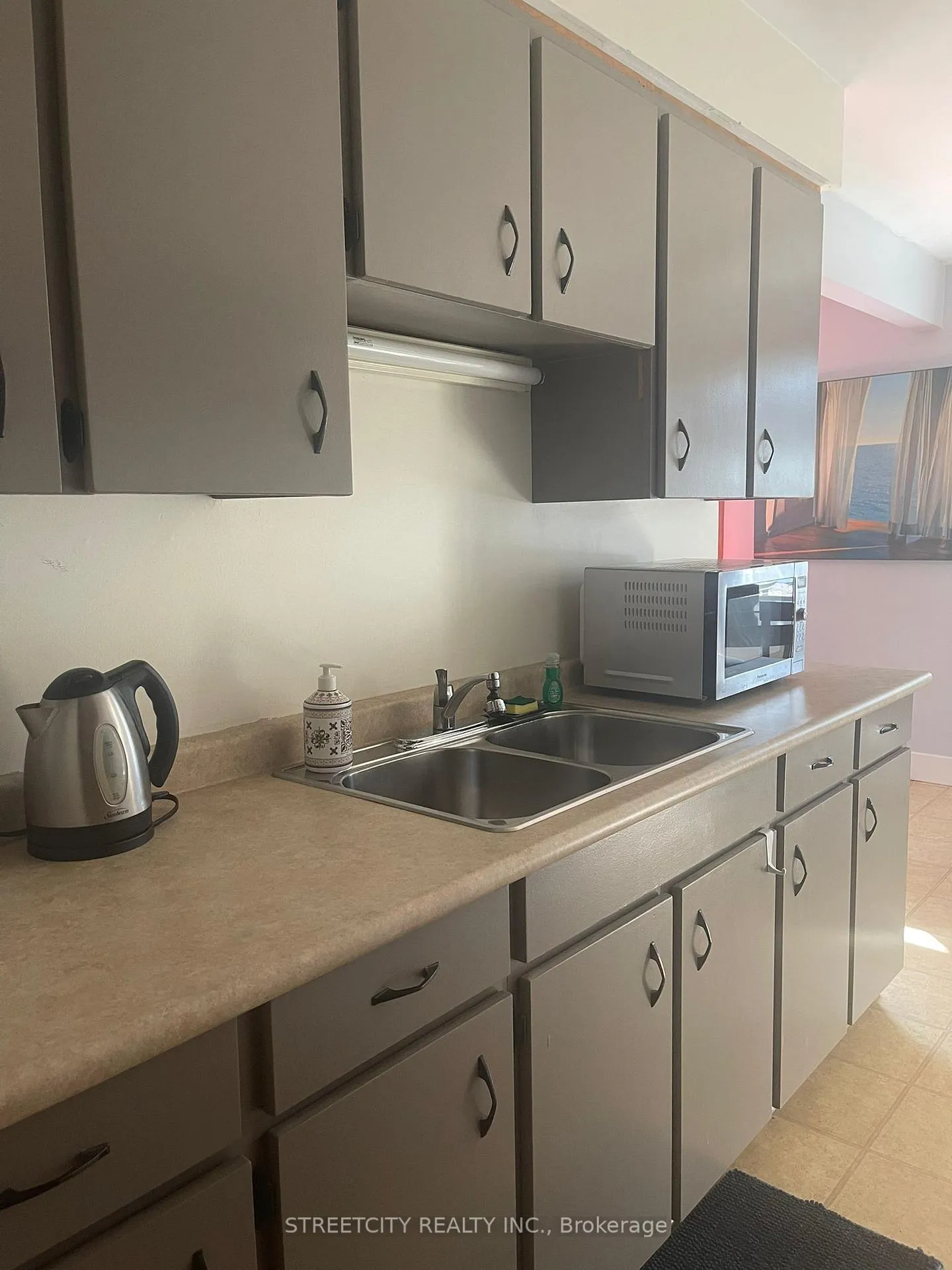 Photo 5 of Unit 1, 19 Johnson Place, St. Thomas — HOMEH