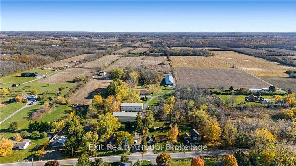 Photo 3 of 2421 County Rd 3, Prince Edward County, Ameliasburg Ward — HOMEH