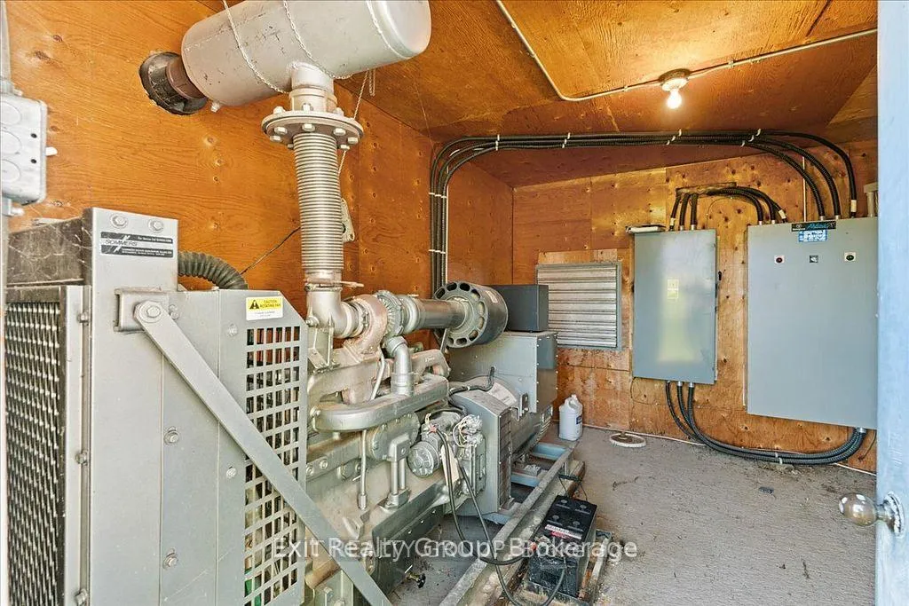 Photo 18 of 2421 County Rd 3, Prince Edward County, Ameliasburg Ward — HOMEH