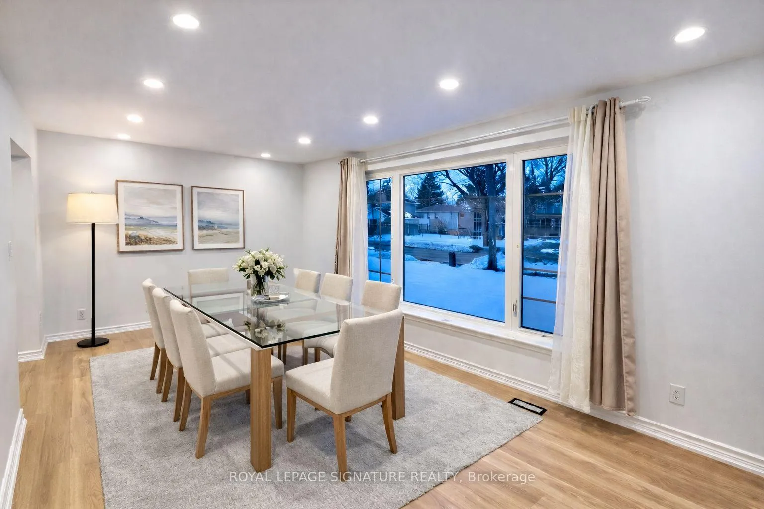 Photo 2 of 14 Glentworth Road, North York, Don Valley Village — HOMEH