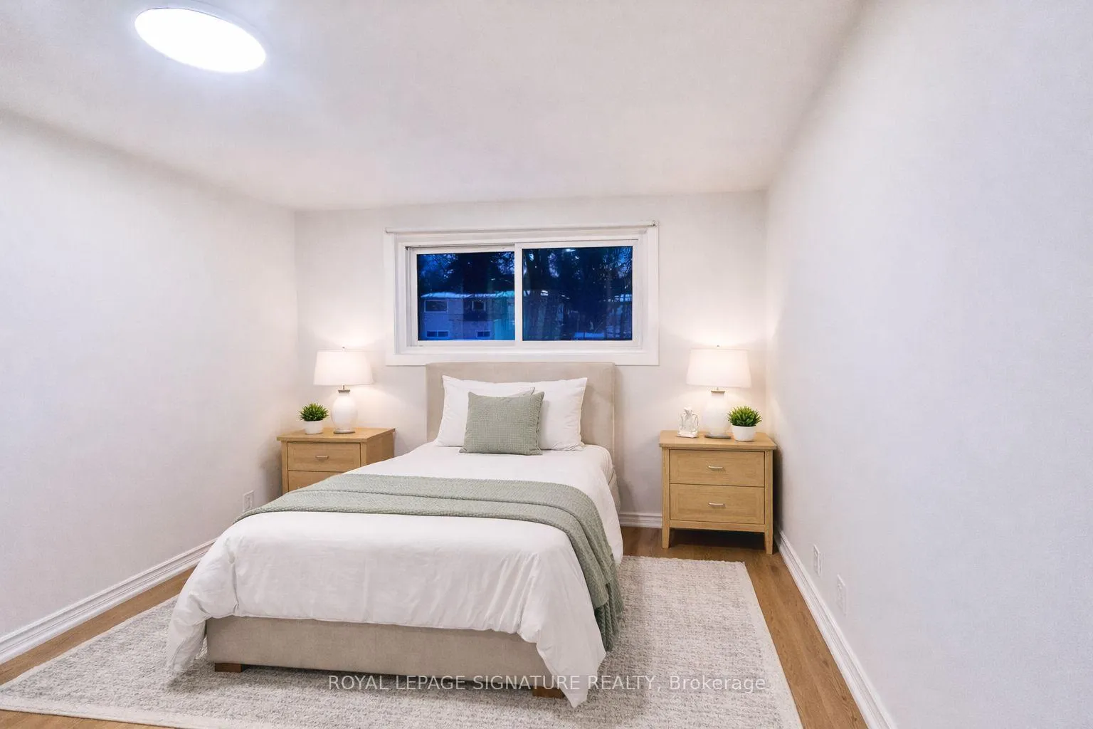 Photo 8 of 14 Glentworth Road, North York, Don Valley Village — HOMEH