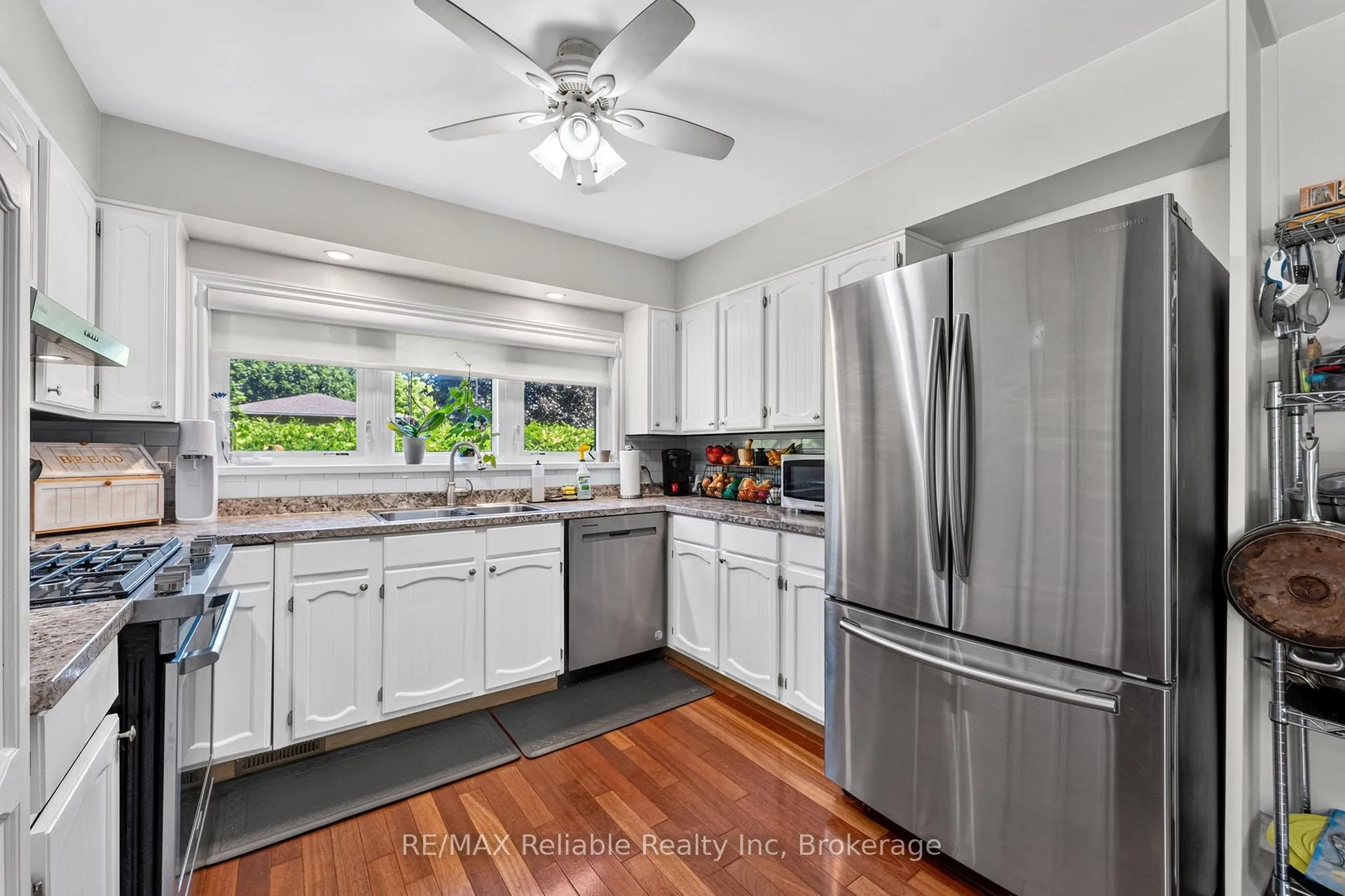 Photo 8 of 13 Blair Street, Bluewater, Bayfield — HOMEH