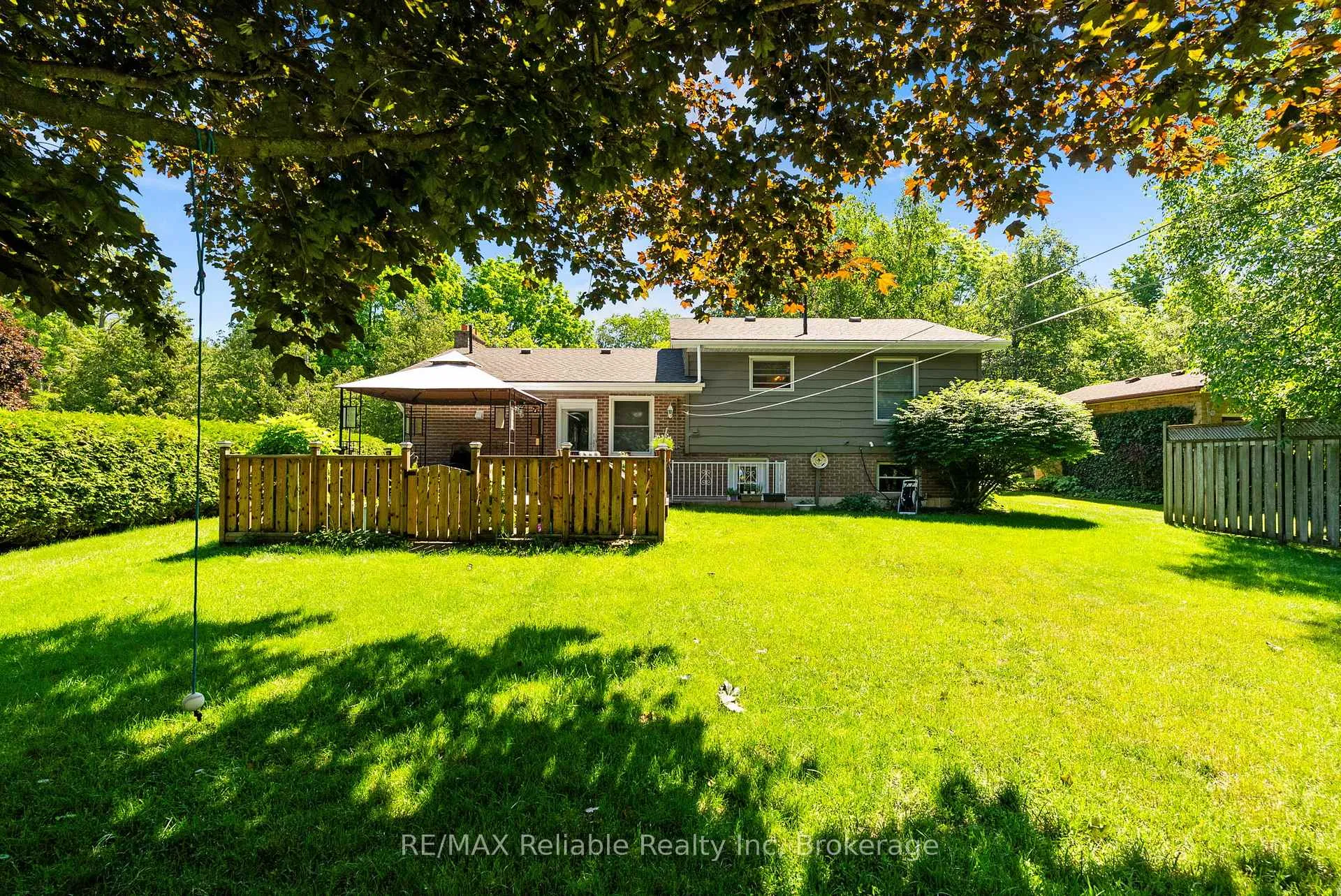 Photo 30 of 13 Blair Street, Bluewater, Bayfield — HOMEH