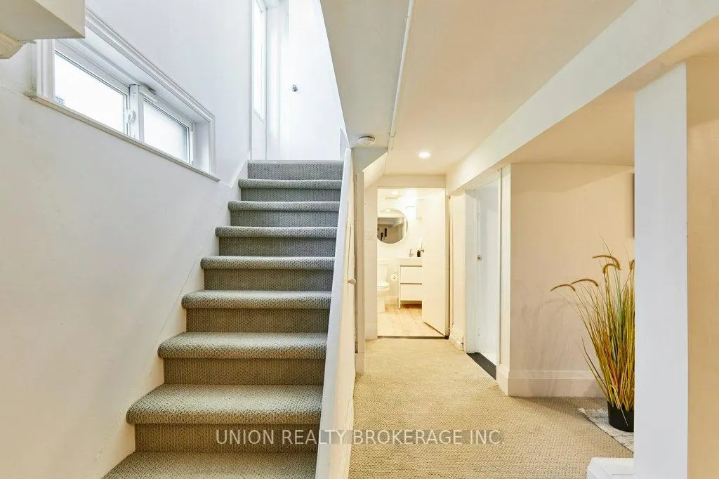 Photo 27 of 91 Eighth Street, Etobicoke, New Toronto — HOMEH