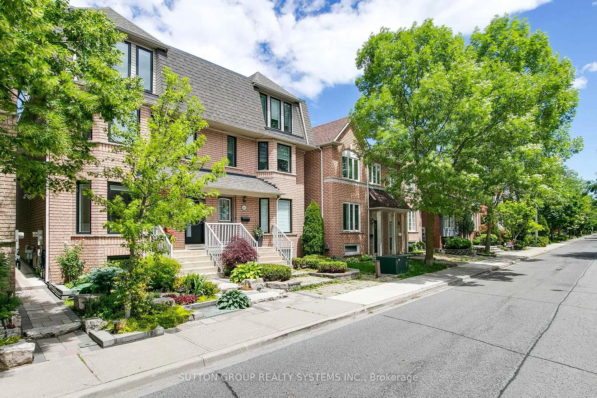 Photo 2 of 146 Tarragona Boulevard, Toronto, Junction Area — HOMEH