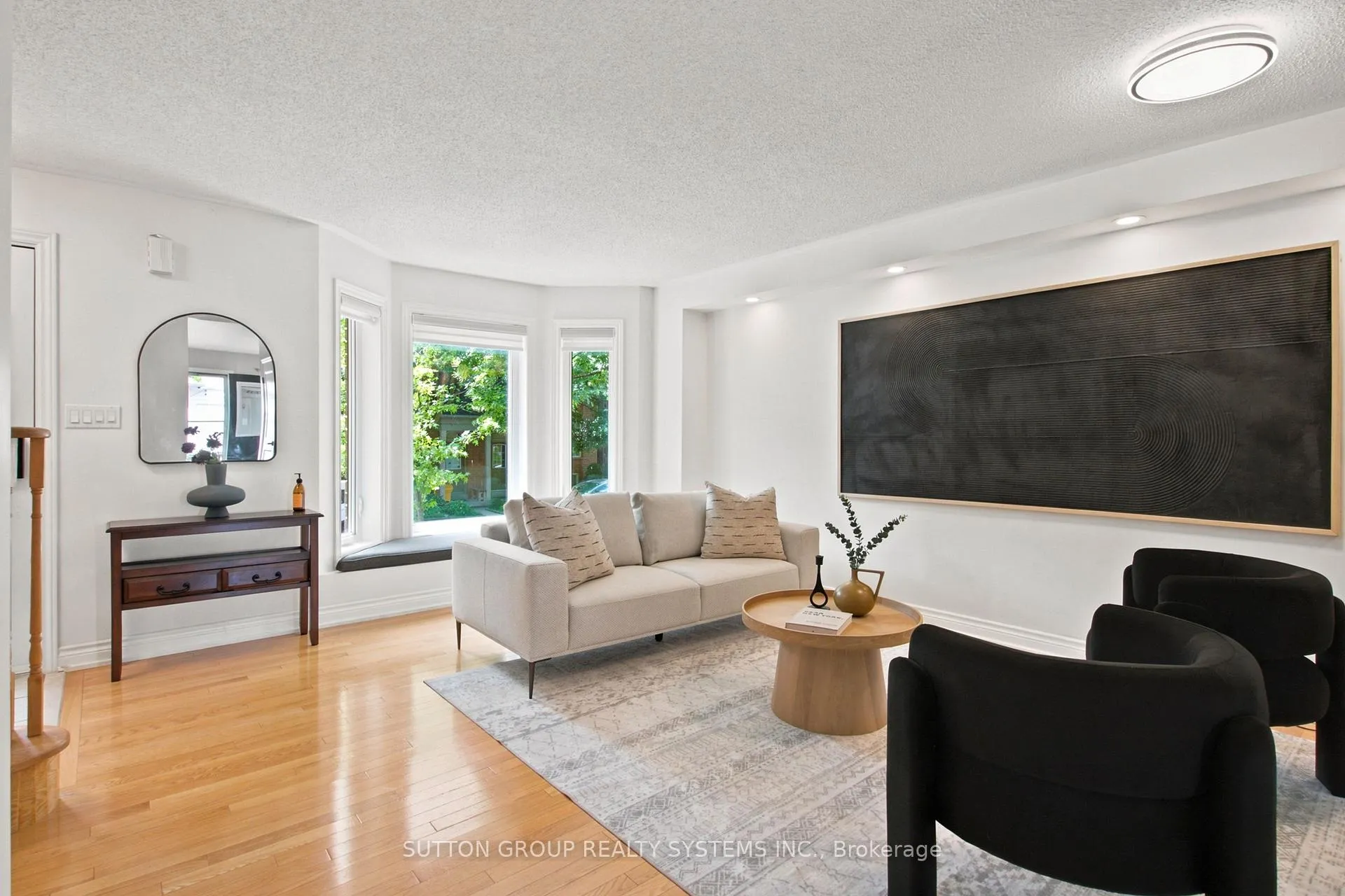 Photo 6 of 146 Tarragona Boulevard, Toronto, Junction Area — HOMEH