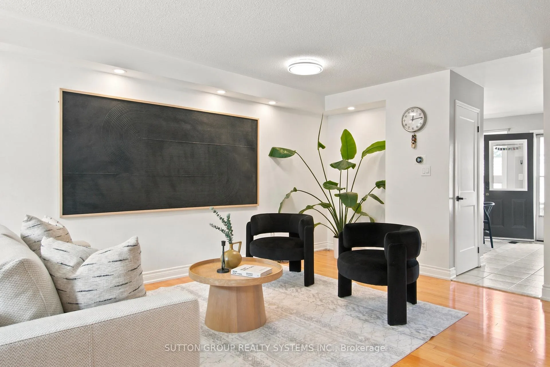 Photo 7 of 146 Tarragona Boulevard, Toronto, Junction Area — HOMEH