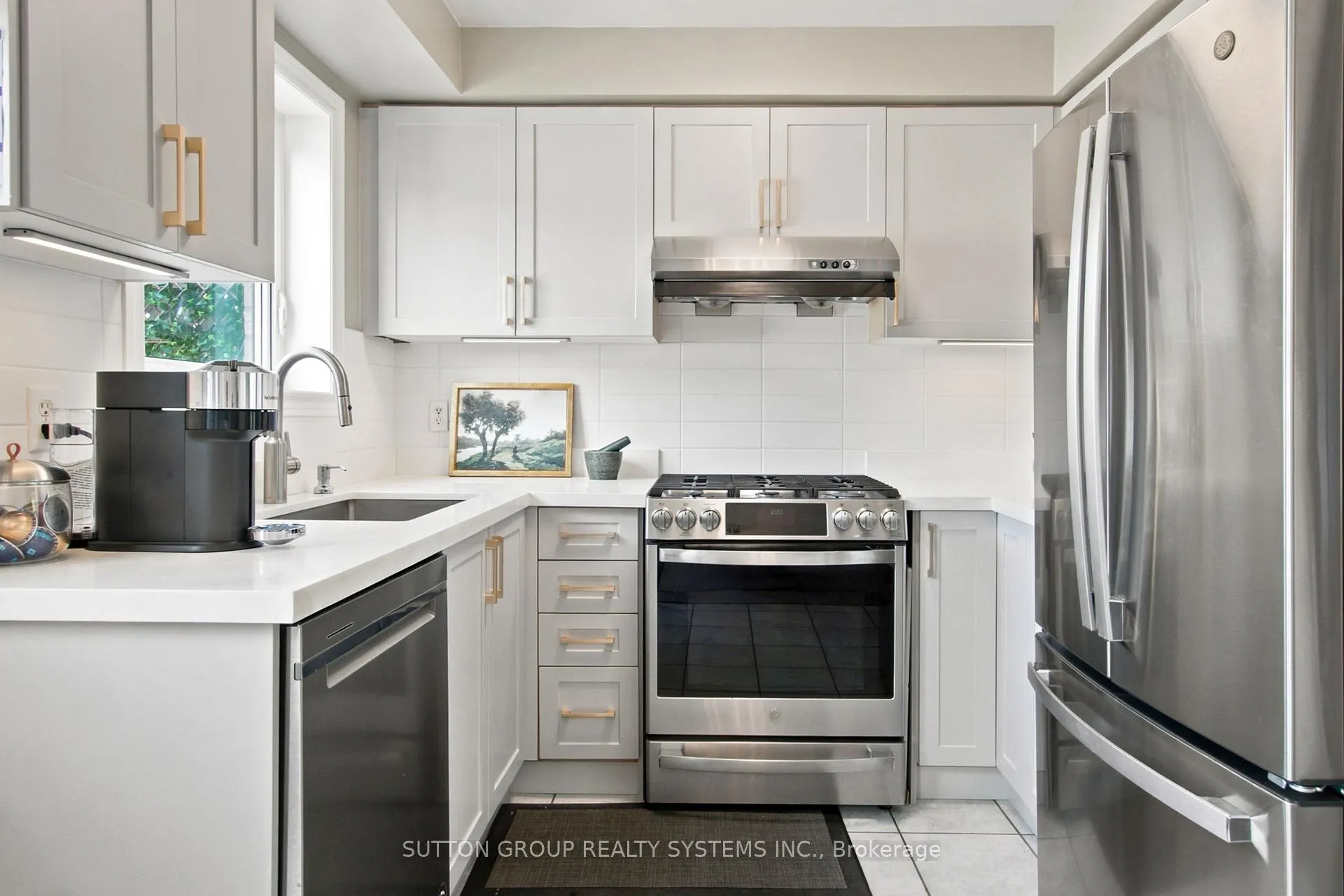 Photo 13 of 146 Tarragona Boulevard, Toronto, Junction Area — HOMEH