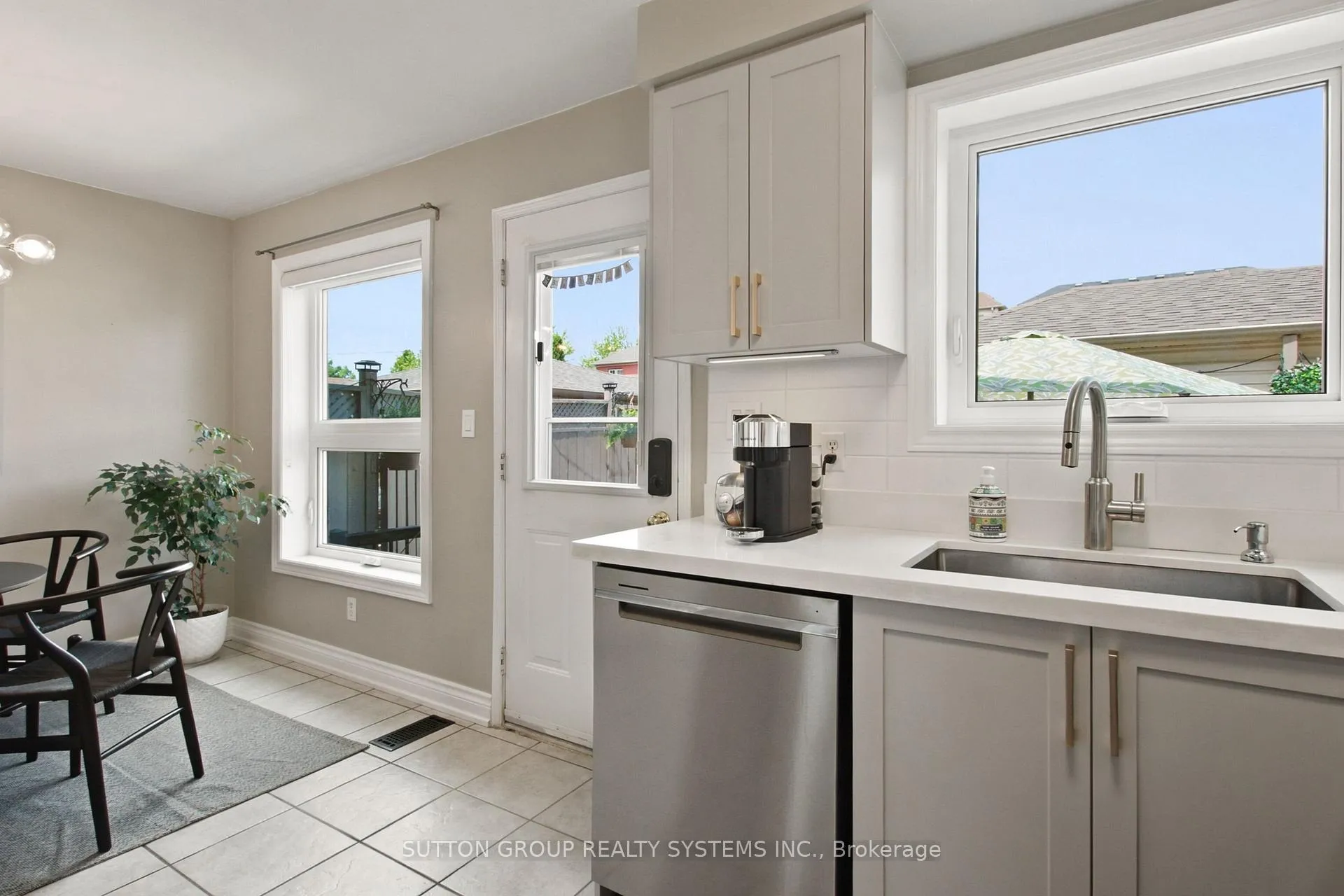 Photo 14 of 146 Tarragona Boulevard, Toronto, Junction Area — HOMEH