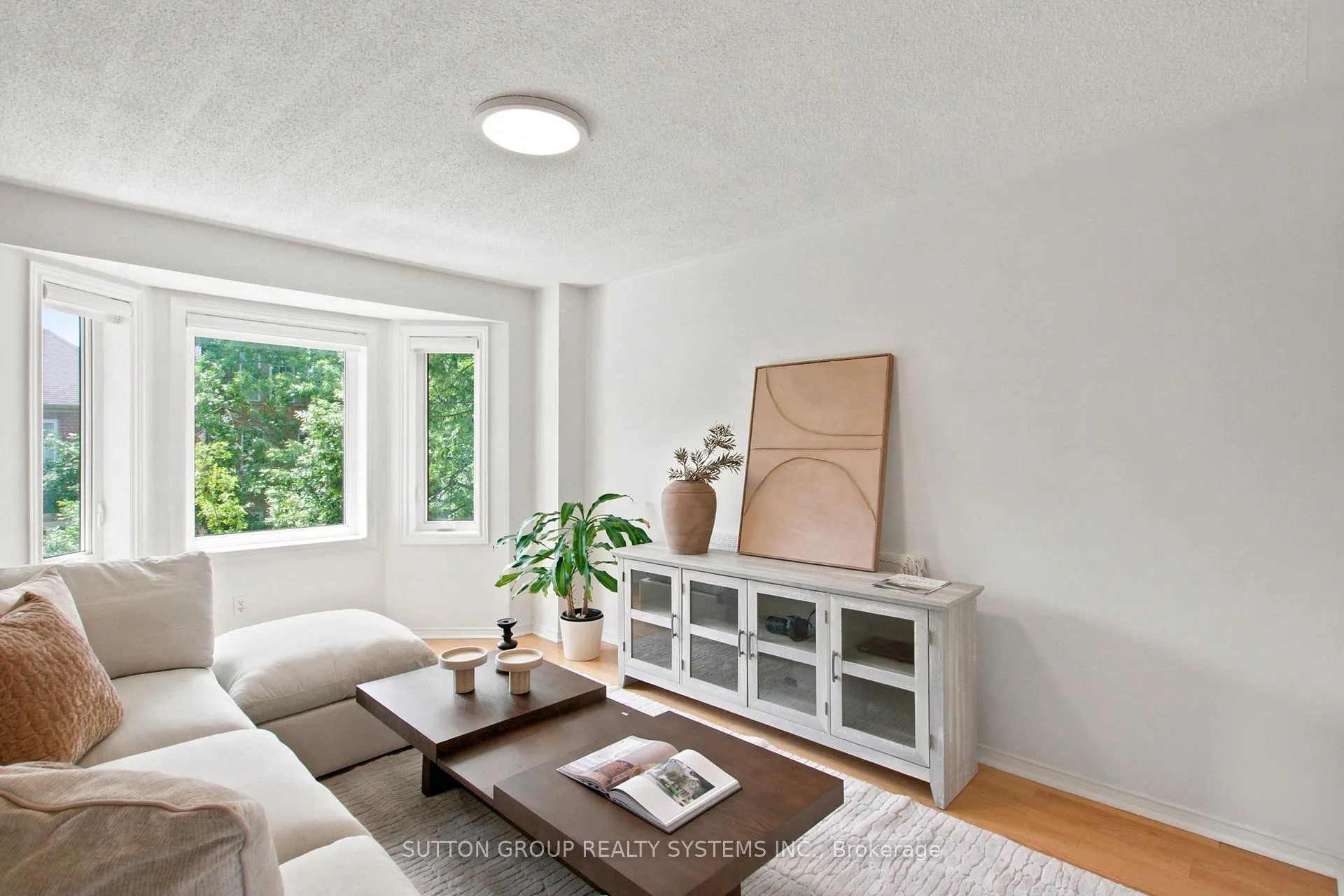 Photo 16 of 146 Tarragona Boulevard, Toronto, Junction Area — HOMEH