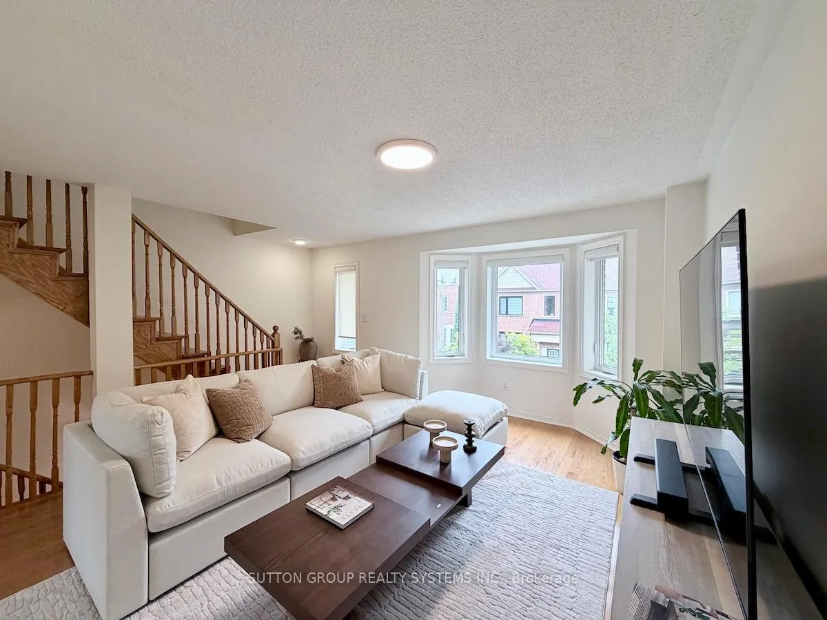 Photo 17 of 146 Tarragona Boulevard, Toronto, Junction Area — HOMEH