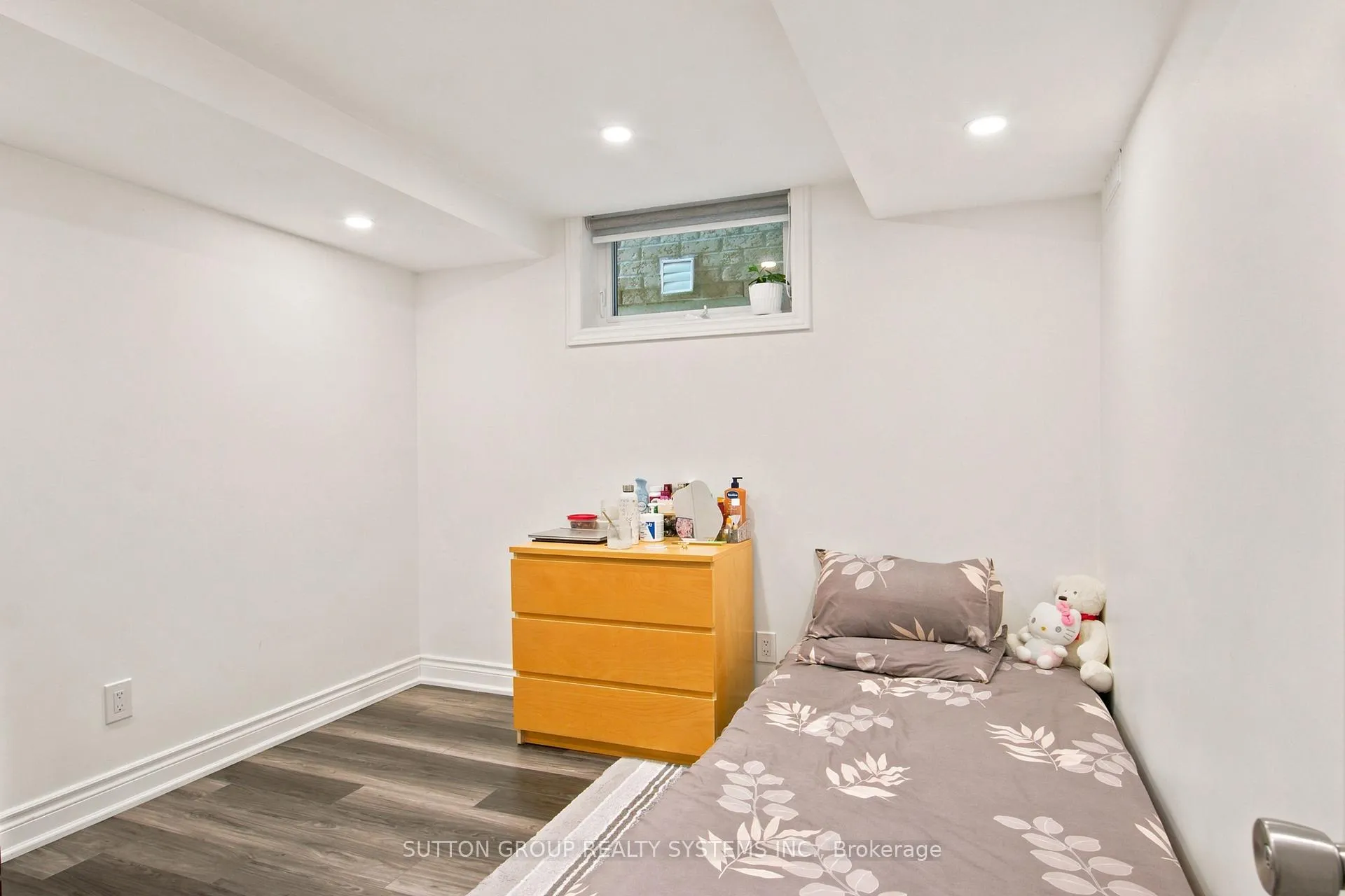 Photo 31 of 146 Tarragona Boulevard, Toronto, Junction Area — HOMEH