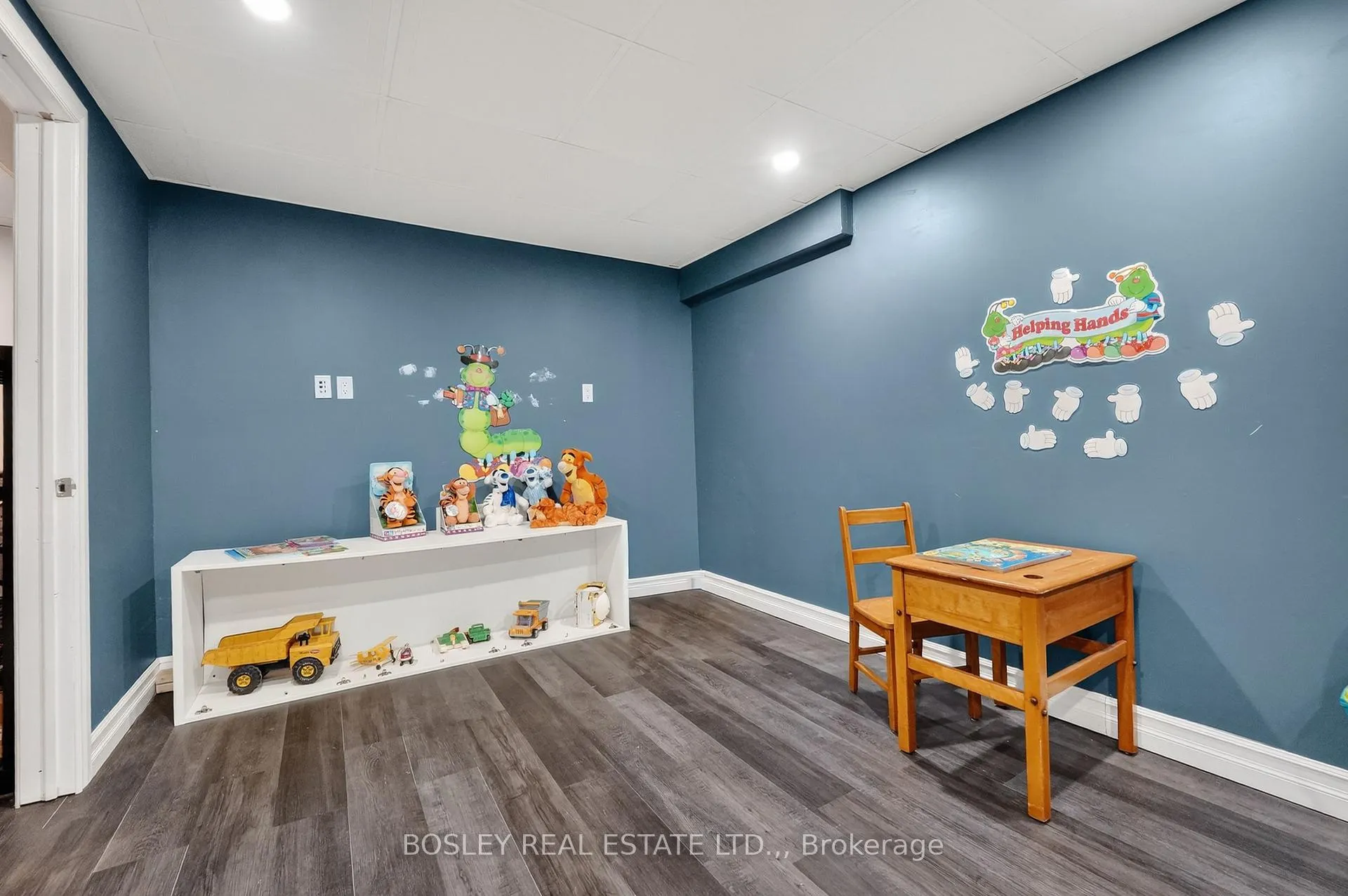 Photo 32 of Unit 10, 6263 Valley Way, Niagara Falls, Morrison — HOMEH