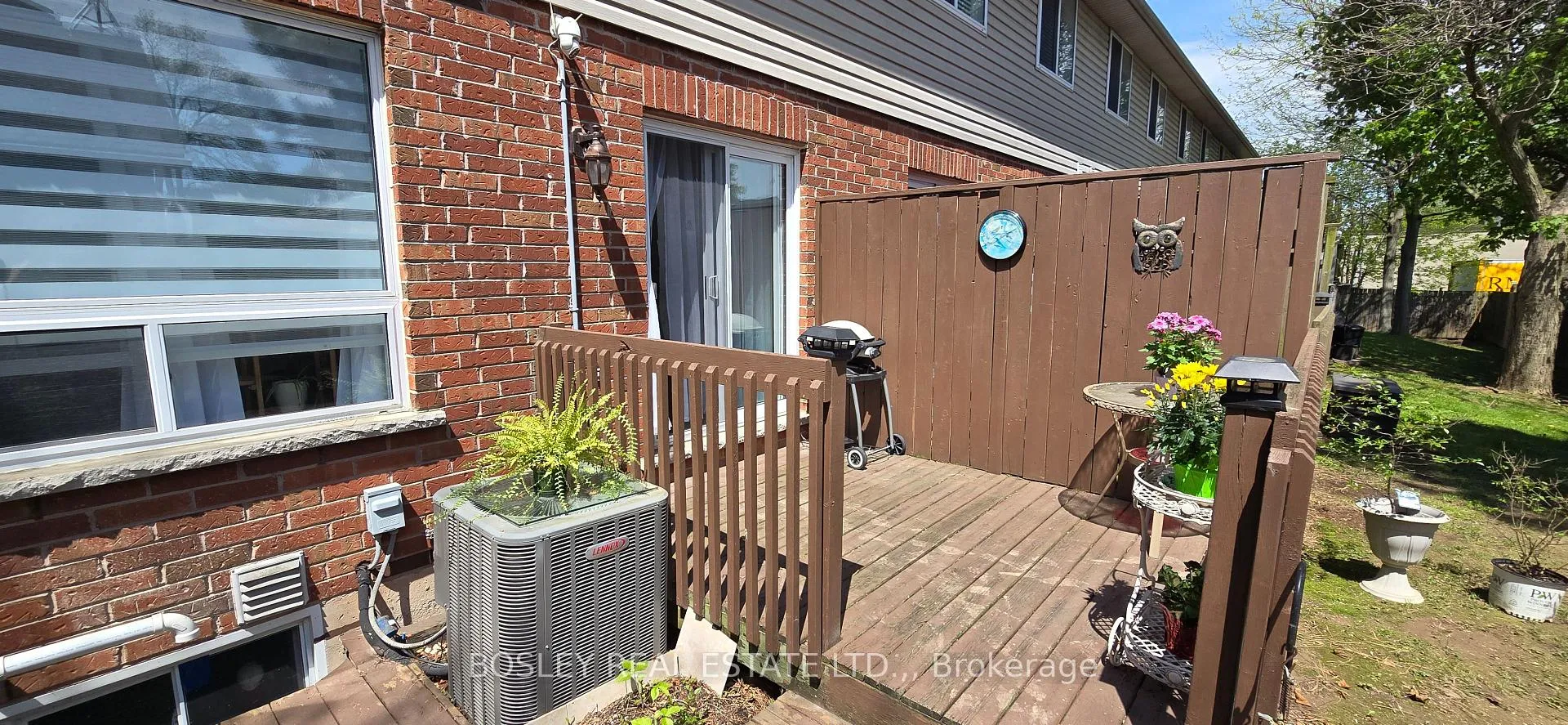 Photo 37 of Unit 10, 6263 Valley Way, Niagara Falls, Morrison — HOMEH