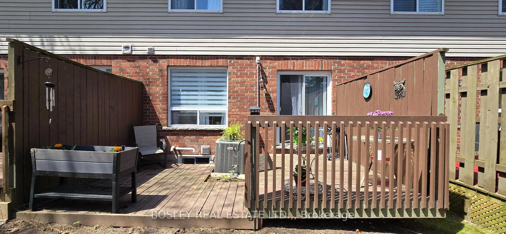 Photo 39 of Unit 10, 6263 Valley Way, Niagara Falls, Morrison — HOMEH