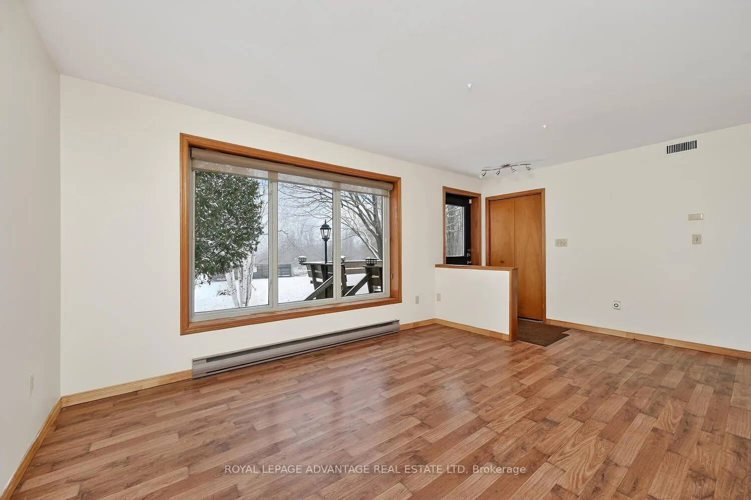 Photo 13 of 83 Broadview Avenue W, Rideau Lakes, Rideau Lakes (South Elmsley) Twp — HOMEH