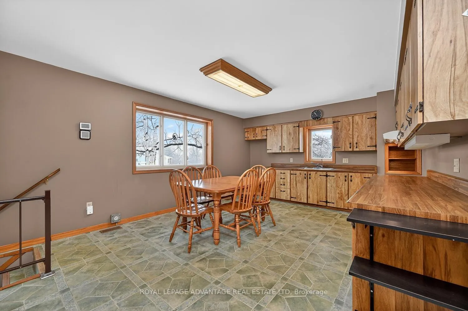Photo 15 of 83 Broadview Avenue W, Rideau Lakes, Rideau Lakes (South Elmsley) Twp — HOMEH