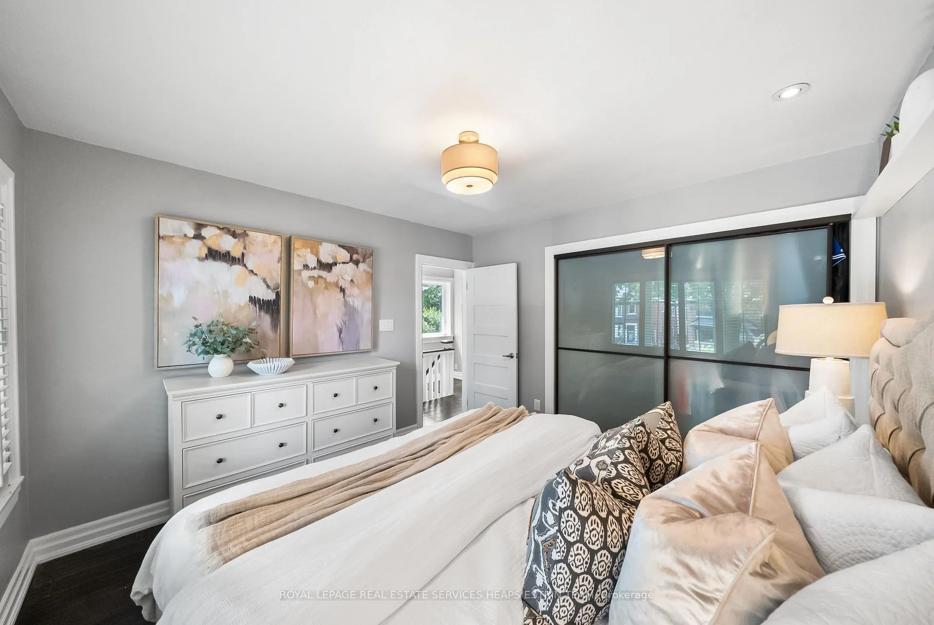 Photo 17 of 502 Sutherland Drive, Toronto, Leaside — HOMEH