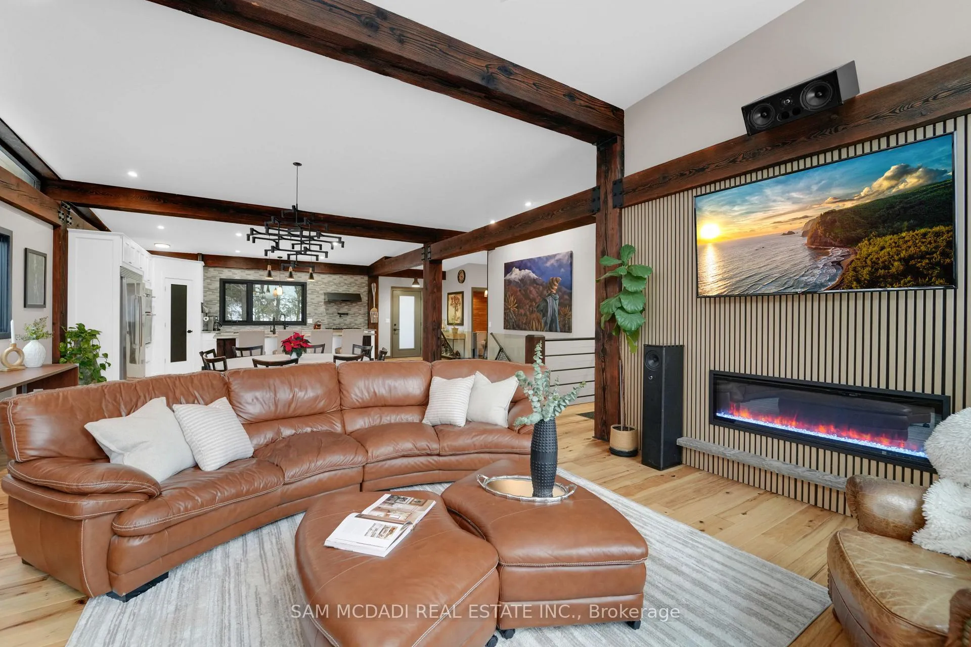 Photo 9 of 2084 Grand Boulevard, Burlington, Rural Burlington — HOMEH