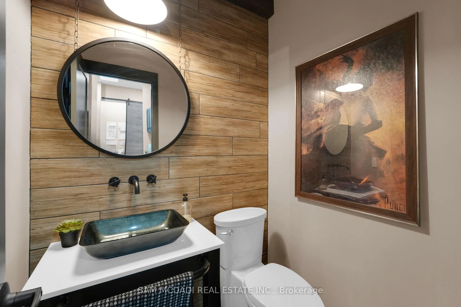 Photo 19 of 2084 Grand Boulevard, Burlington, Rural Burlington — HOMEH