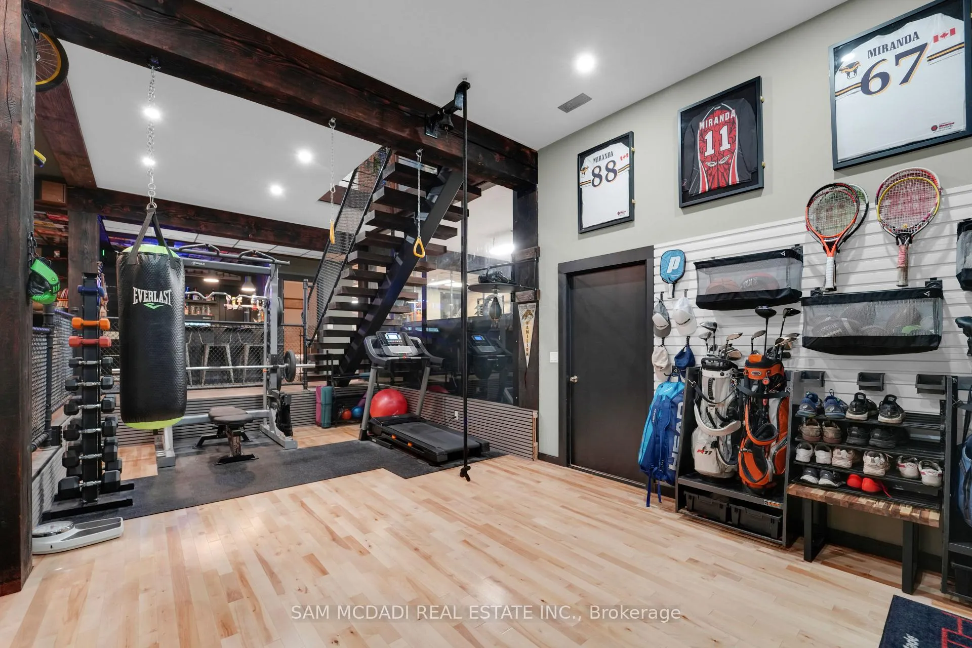 Photo 33 of 2084 Grand Boulevard, Burlington, Rural Burlington — HOMEH